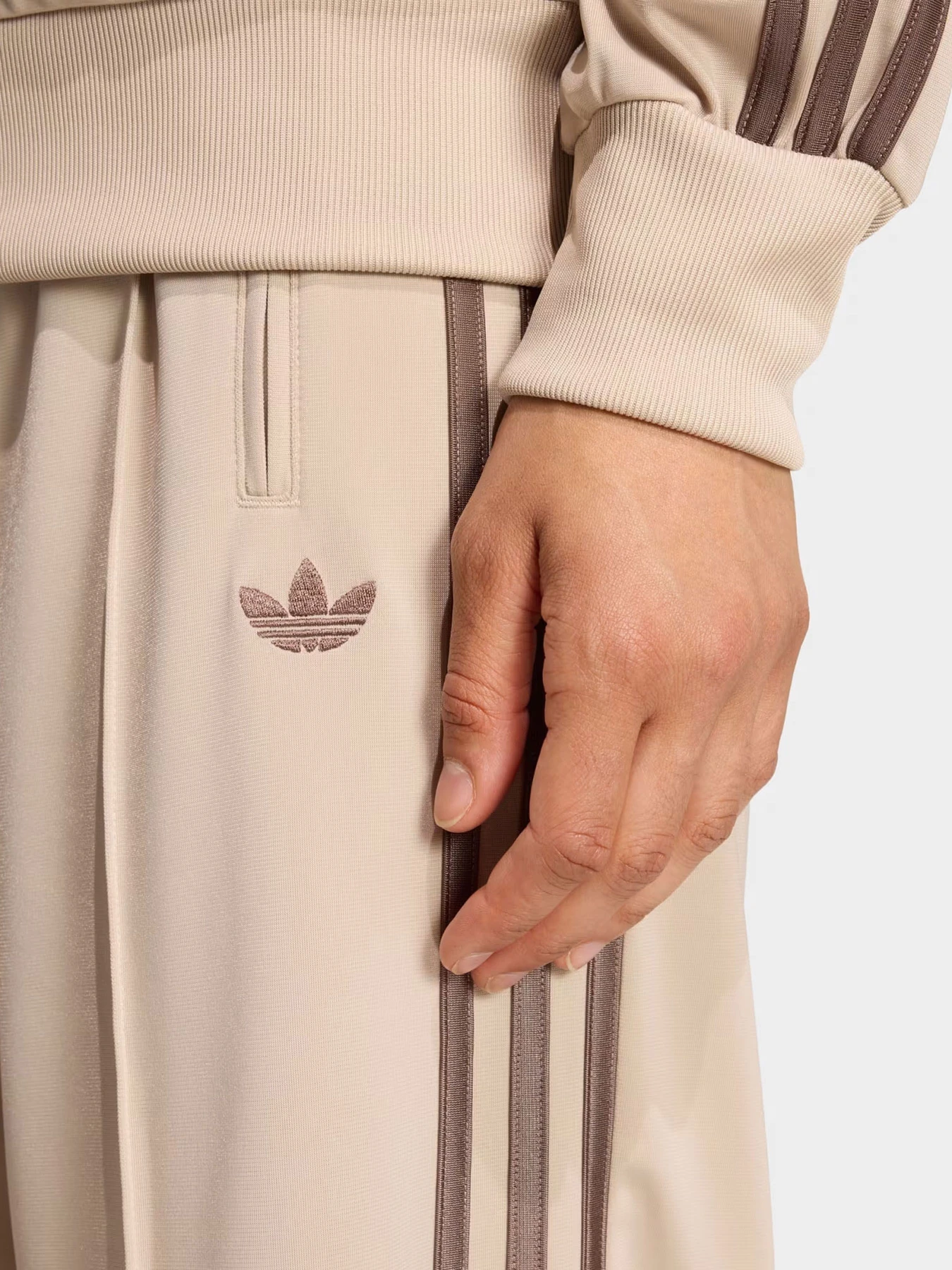 Брюки Adidas FIREBIRD LOOSE TRACK модель KD3660 Фото