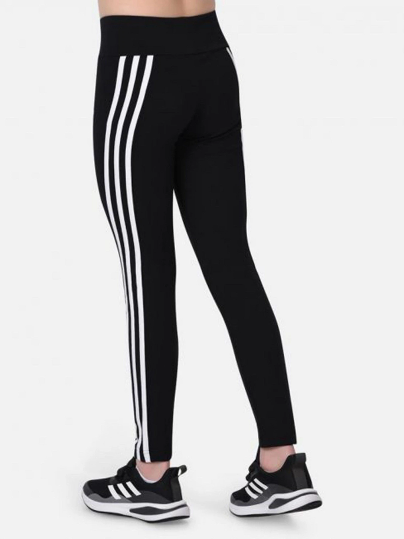 Штани Adidas 3-Stripes Performance модель GE0945 Штани Adidas 3-Stripes Performance модель GE0945 Фото