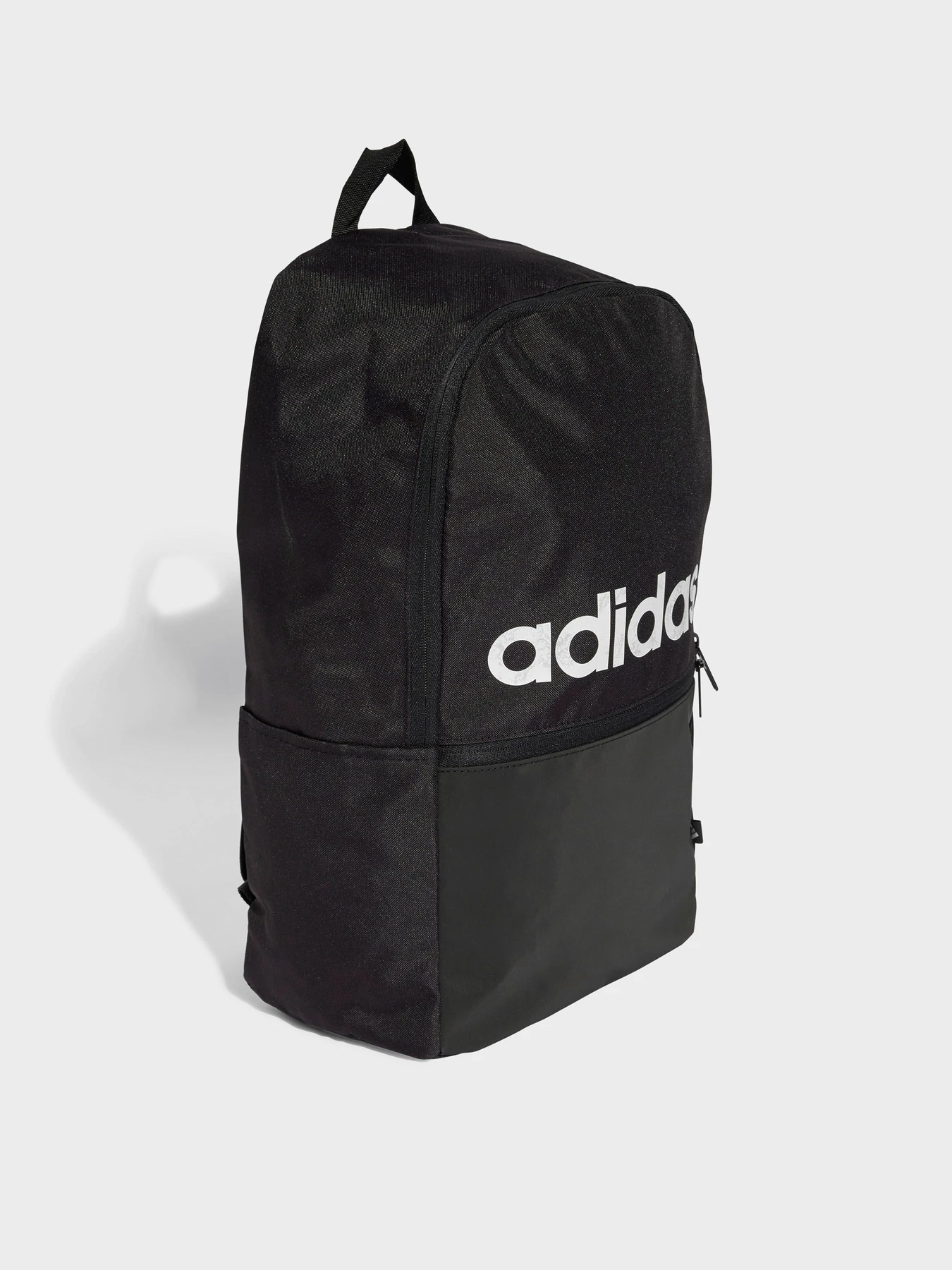 Рюкзаки Adidas CLASSIC DAILY 22,75L модель JD9567 Рюкзаки Adidas CLASSIC DAILY 22,75L модель JD9567 Фото