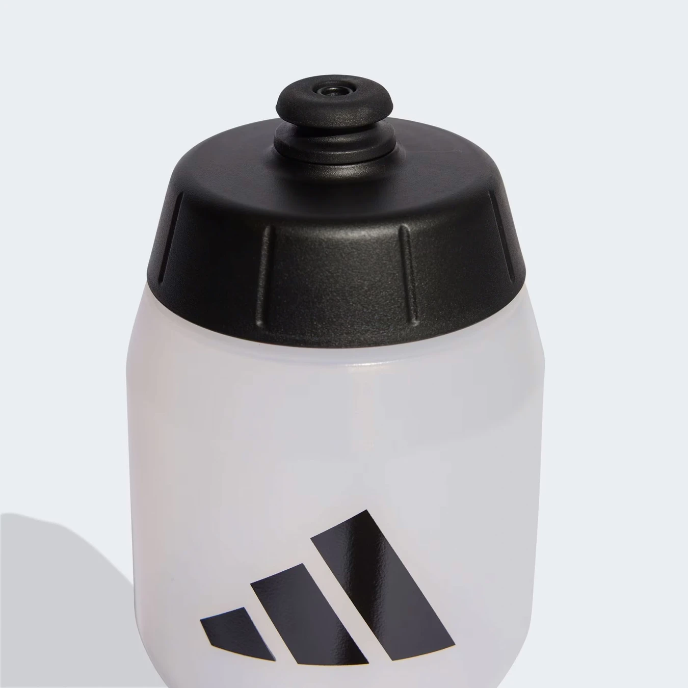 Бутылки Adidas "WATER BOTTLE 0,75L
" модель KD2772 Бутылки Adidas "WATER BOTTLE 0,75L
" модель KD2772 Фото