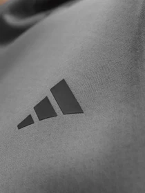Худи и свитшоты Adidas Z.N.E. модель KF6331 Фото