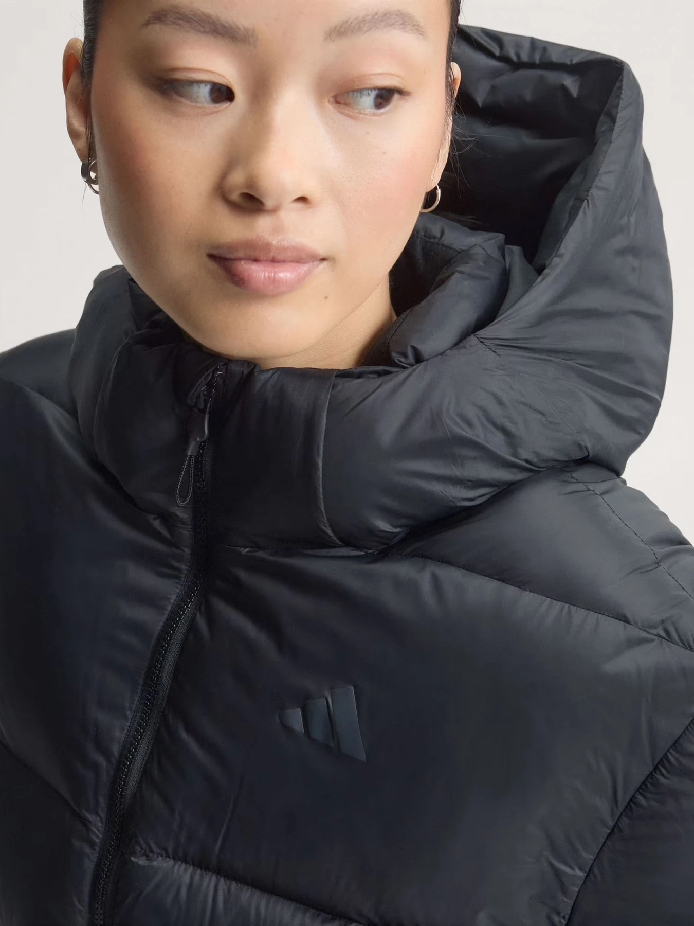 Куртки и дубленки Adidas Z.N.E. модель KF7591 Куртки и дубленки Adidas Z.N.E. модель KF7591 Фото