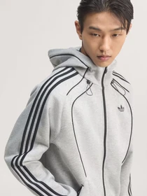 Худи и свитшоты Adidas SPACER модель KR7070 Фото