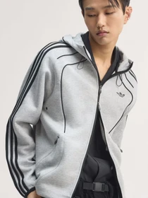 Худи и свитшоты Adidas SPACER модель KR7070 Фото