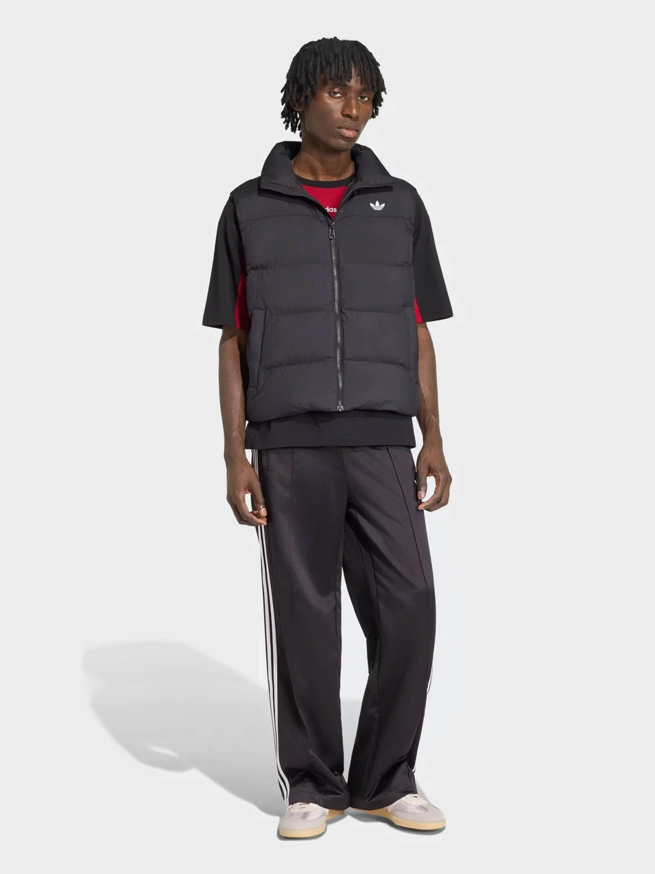 Куртки и дубленки Adidas REGEN модель KR7195 Куртки и дубленки Adidas REGEN модель KR7195 Фото