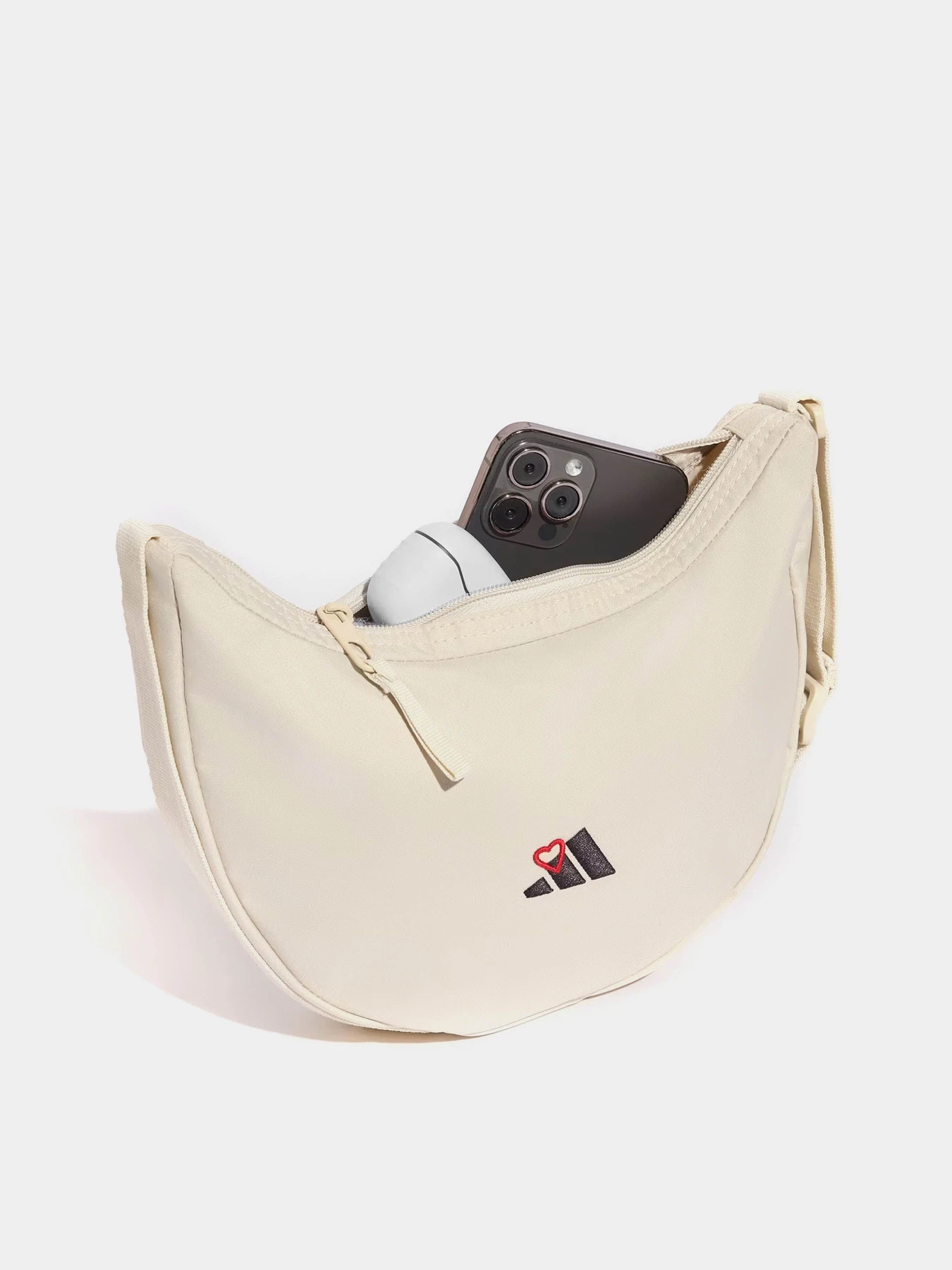 Сумки Adidas GRAPHIC POUCH 2,3L модель KQ5970 Фото