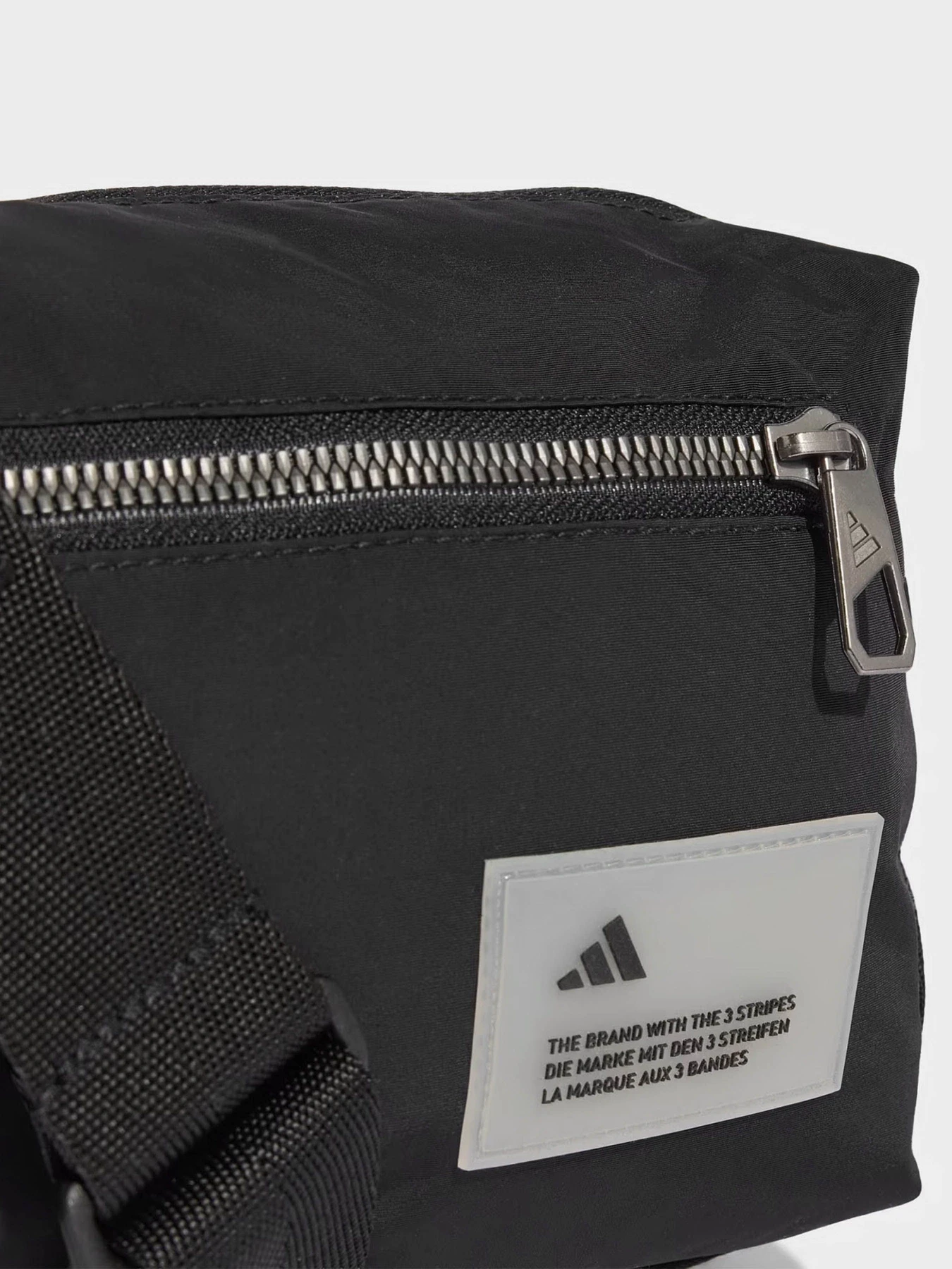 Сумки Adidas CITY TECH модель KS2053 Сумки Adidas CITY TECH модель KS2053 Фото