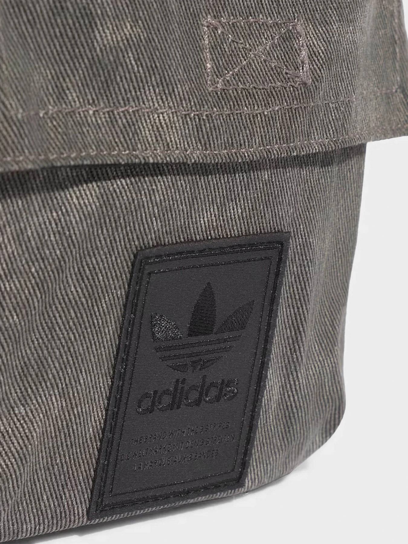 Сумки Adidas WASHED ITEM 3,25L модель KS6905 Фото