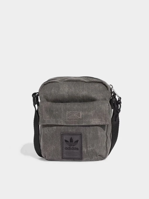 Сумки Adidas WASHED ITEM 3,25L модель KS6905 Фото