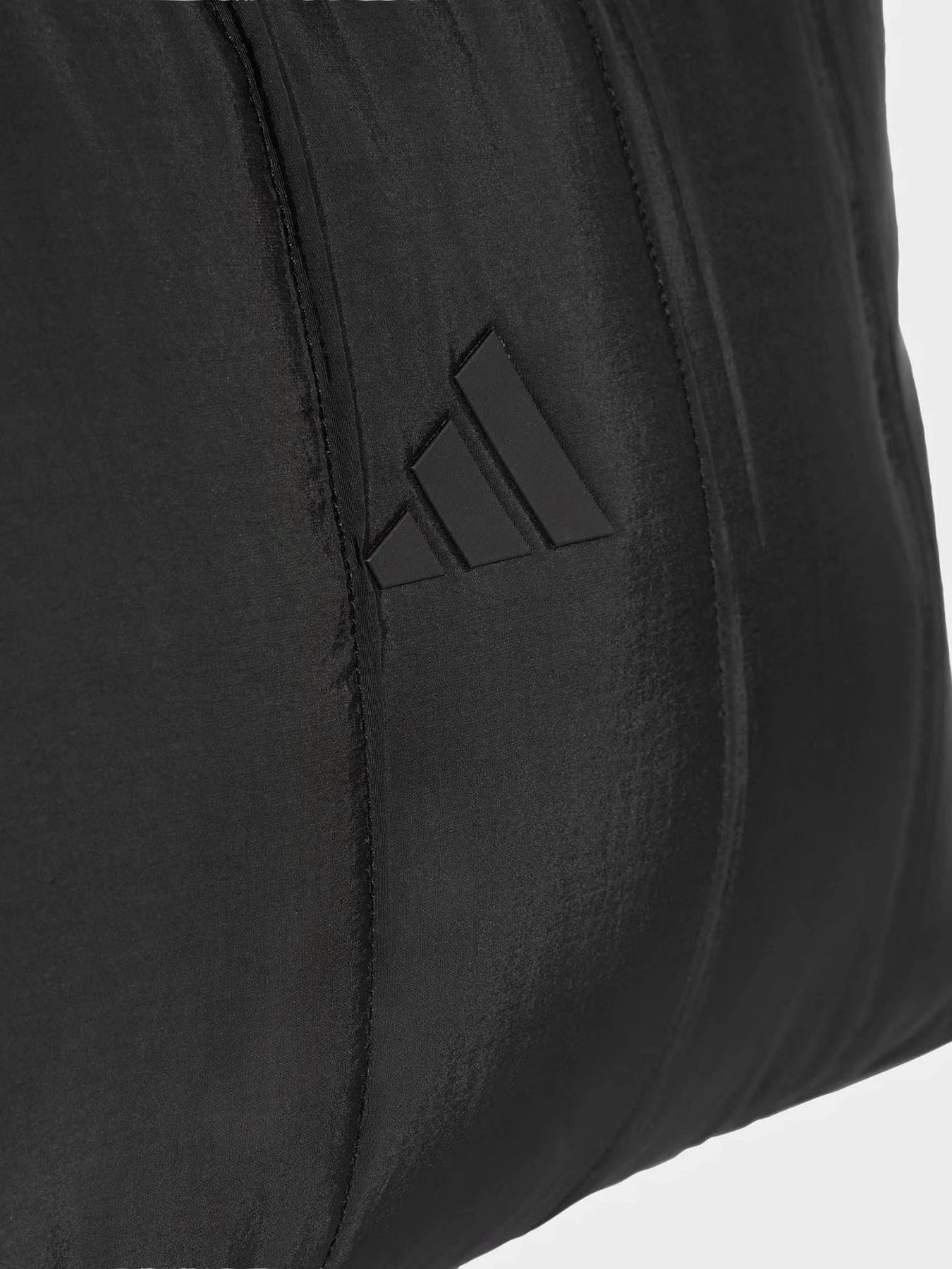 Сумки Adidas WINTERIZED 17,9L модель KT2078 Сумки Adidas WINTERIZED 17,9L модель KT2078 Фото