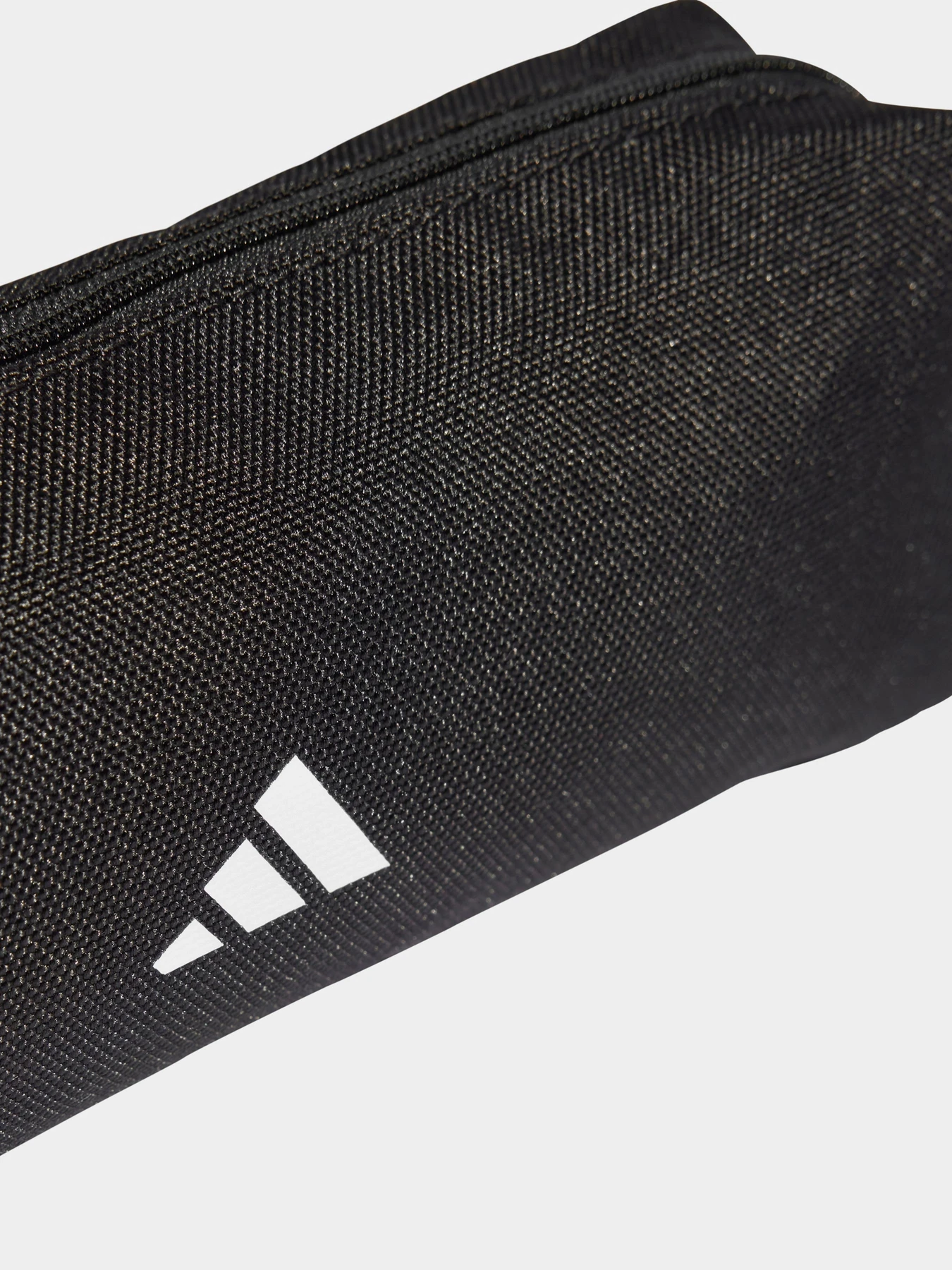 Рюкзаки Adidas CLSC PCASE BP 23,25 L модель JI8081 Рюкзаки Adidas CLSC PCASE BP 23,25 L модель JI8081 Фото