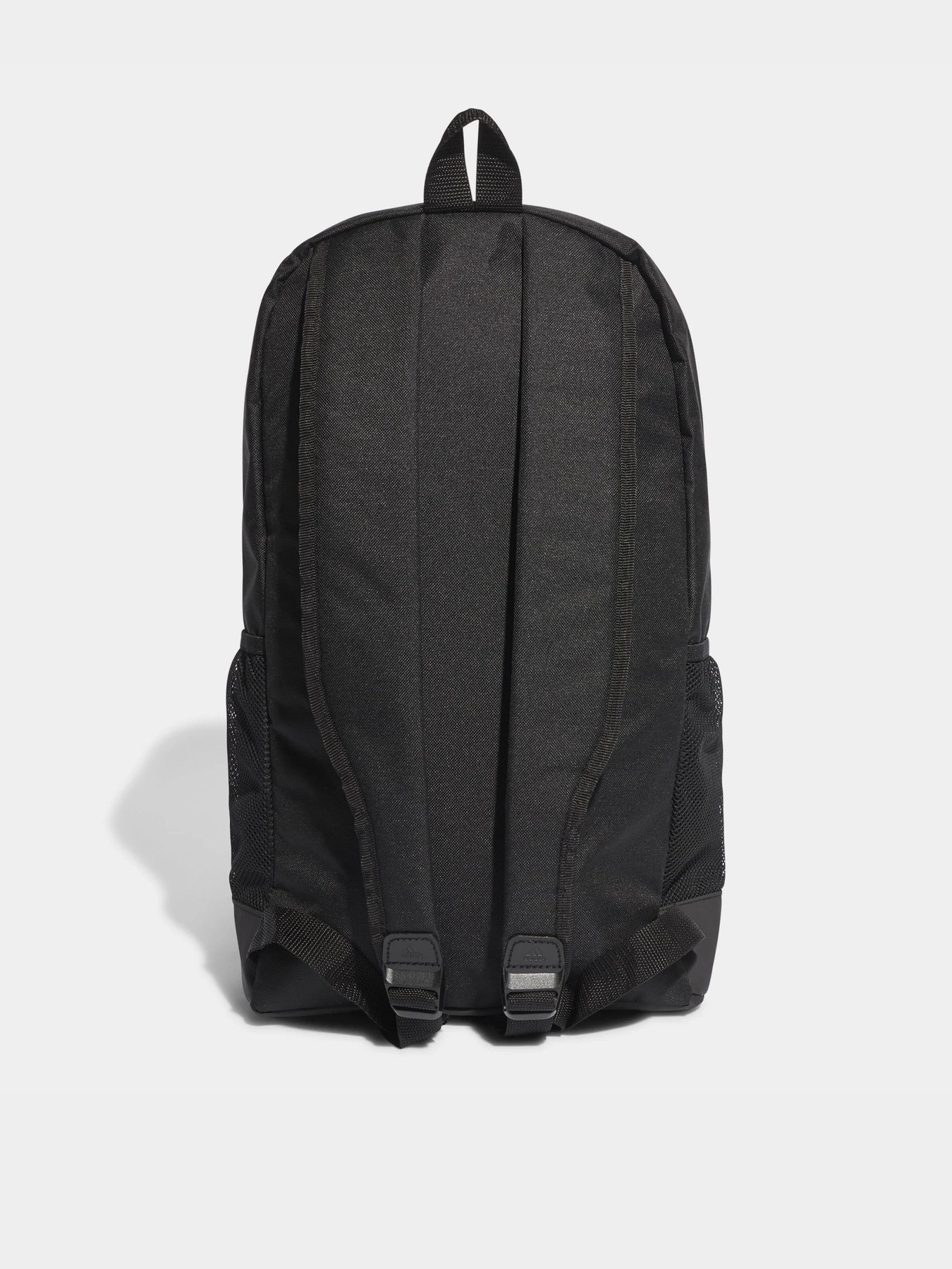 Рюкзаки Adidas LINEAR BP 22,5 L модель HT4746 Рюкзаки Adidas LINEAR BP 22,5 L модель HT4746 Фото