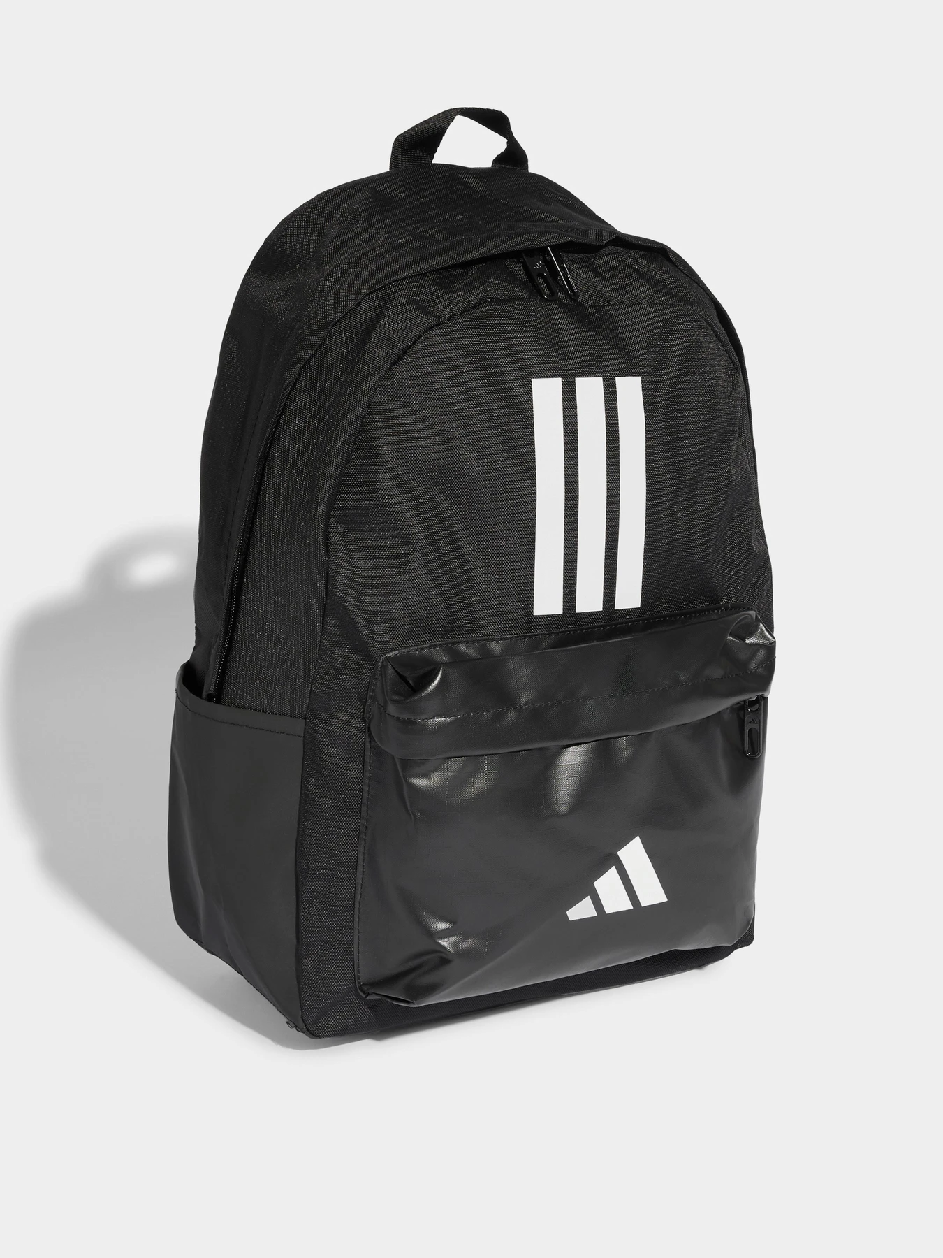 Рюкзаки Adidas CLSC BARS 3S 27,5 L модель JD9563 Рюкзаки Adidas CLSC BARS 3S 27,5 L модель JD9563 Фото
