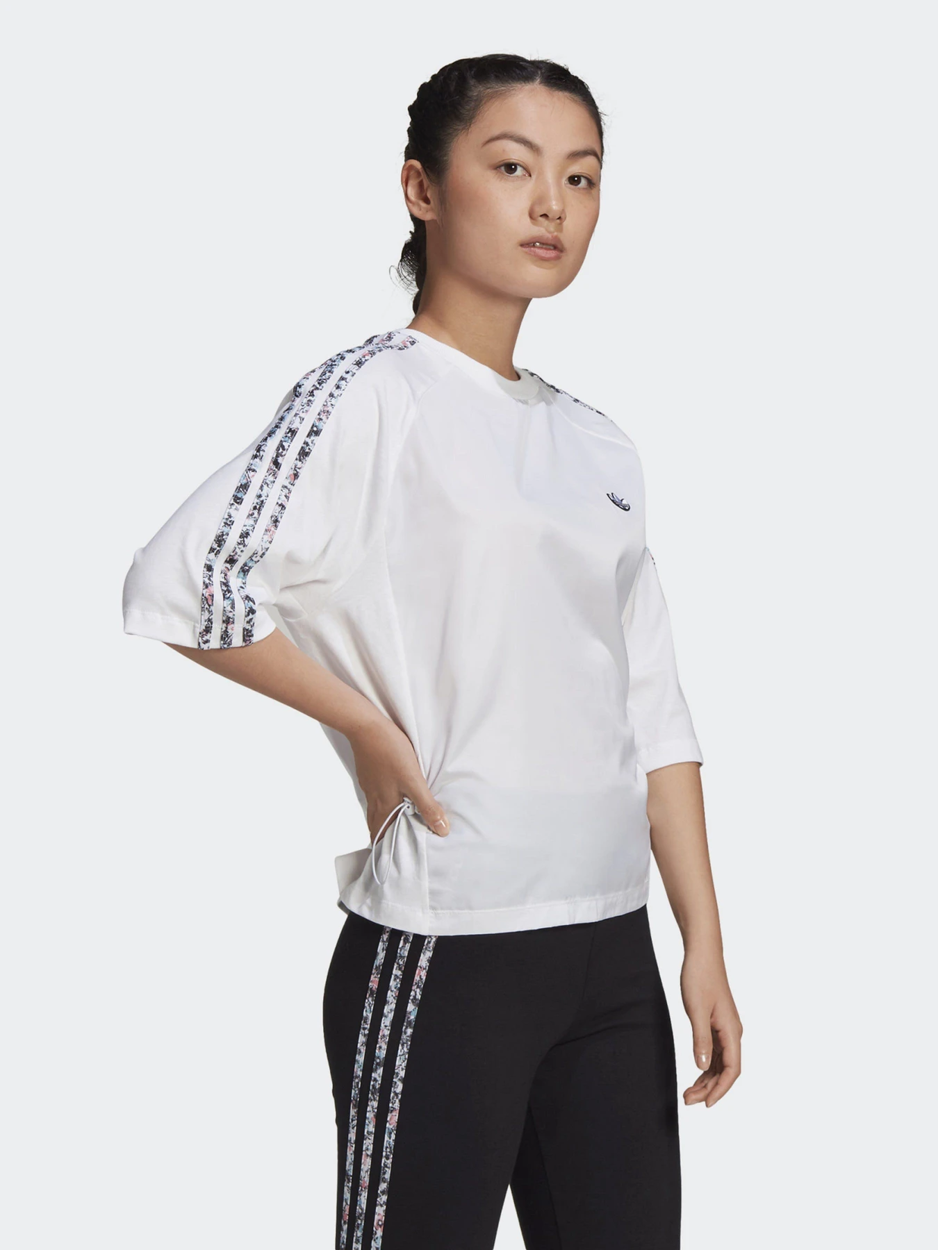 Футболки и поло Adidas BOXY модель GN3119 Футболки и поло Adidas BOXY модель GN3119 Фото