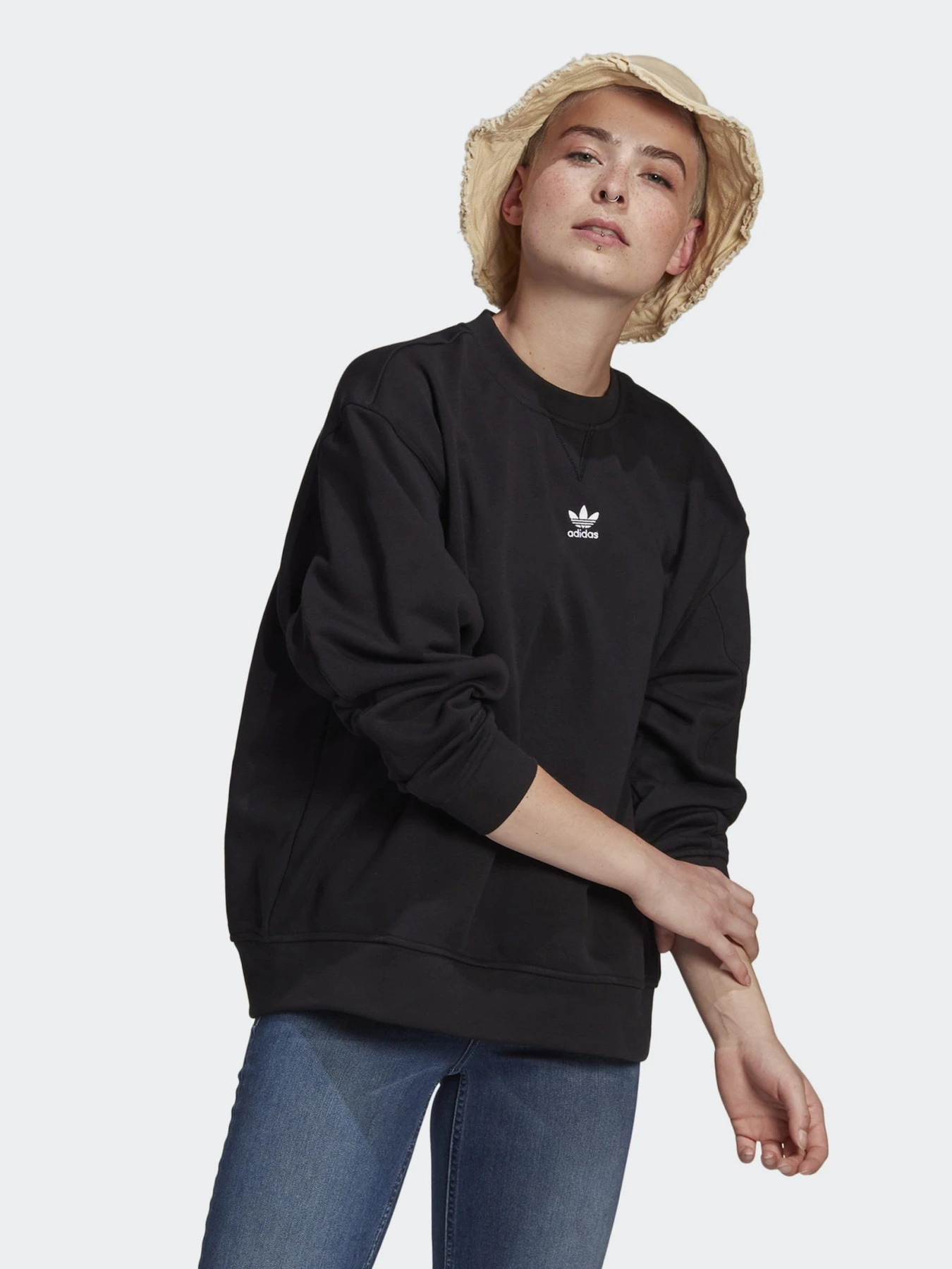 Худі та світшоти Adidas ADICOLOR ESSENTIALS модель GN4770 Худі та світшоти Adidas ADICOLOR ESSENTIALS модель GN4770 Фото