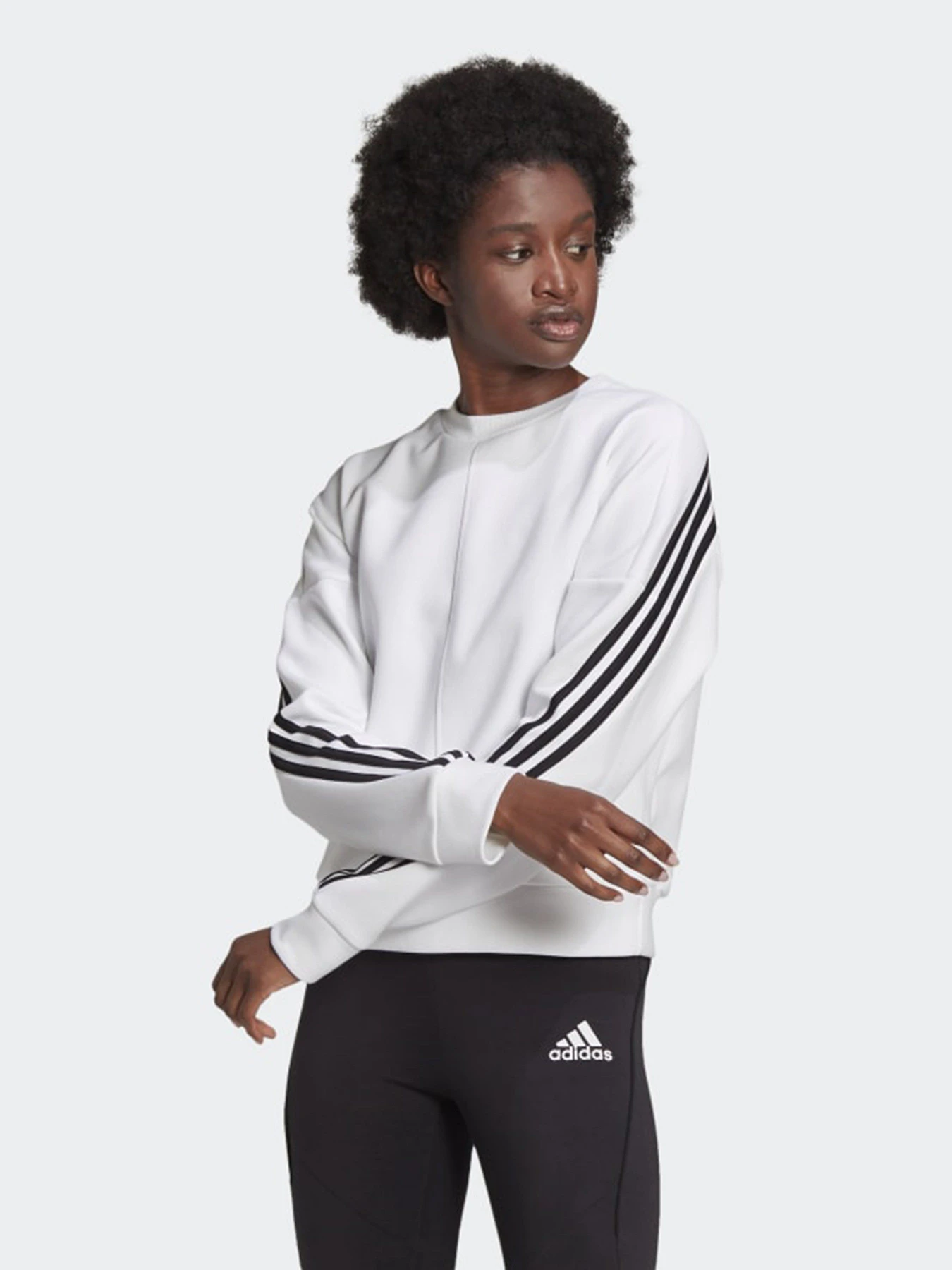 Худи и свитшоты Adidas Sportswear Wrapped 3-Stripes модель GJ5446 Худи и свитшоты Adidas Sportswear Wrapped 3-Stripes модель GJ5446 Фото