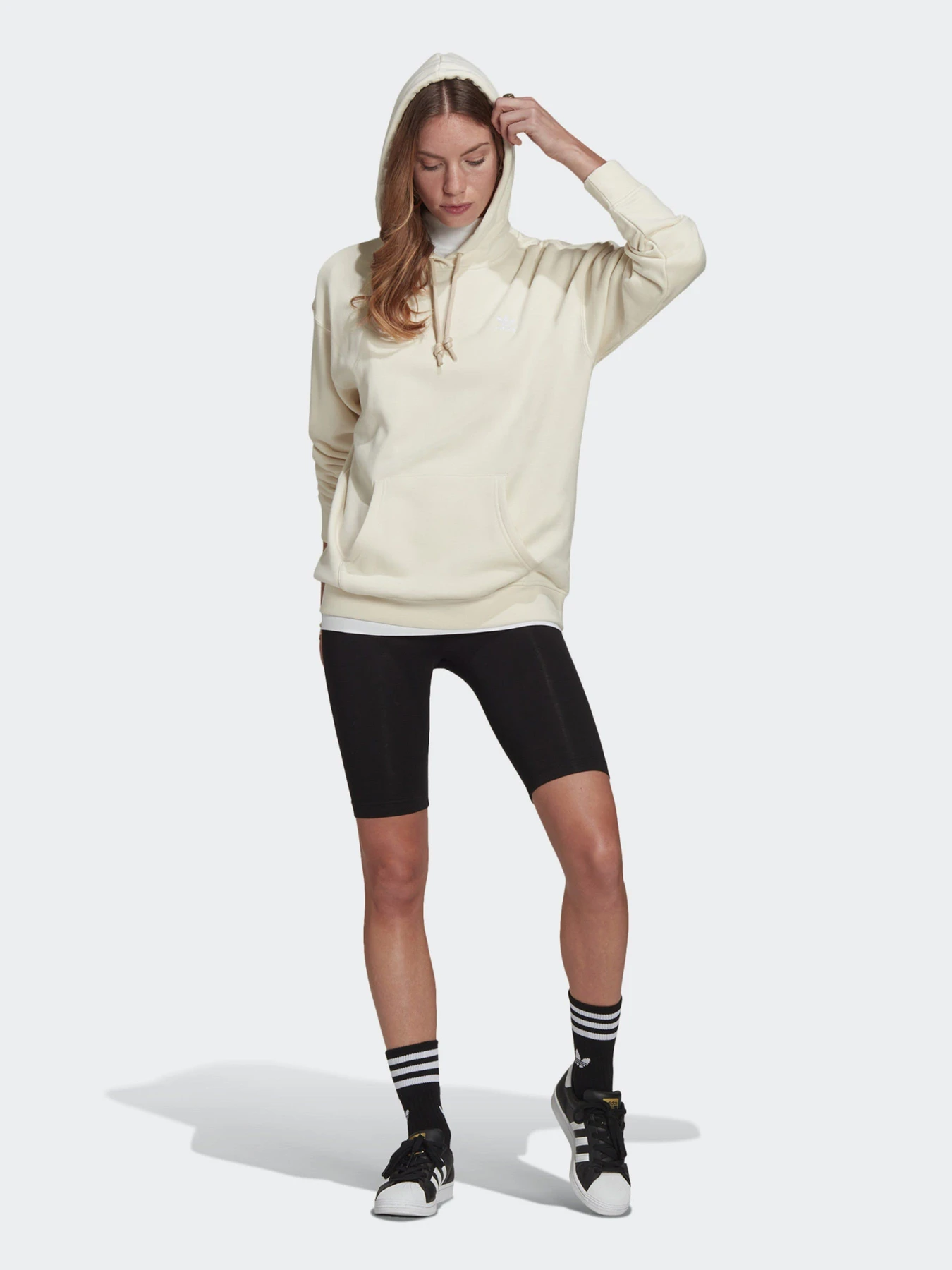 Худи и свитшоты Adidas ADICOLOR CLASSICS TREFOIL модель GN2785 Худи и свитшоты Adidas ADICOLOR CLASSICS TREFOIL модель GN2785 Фото