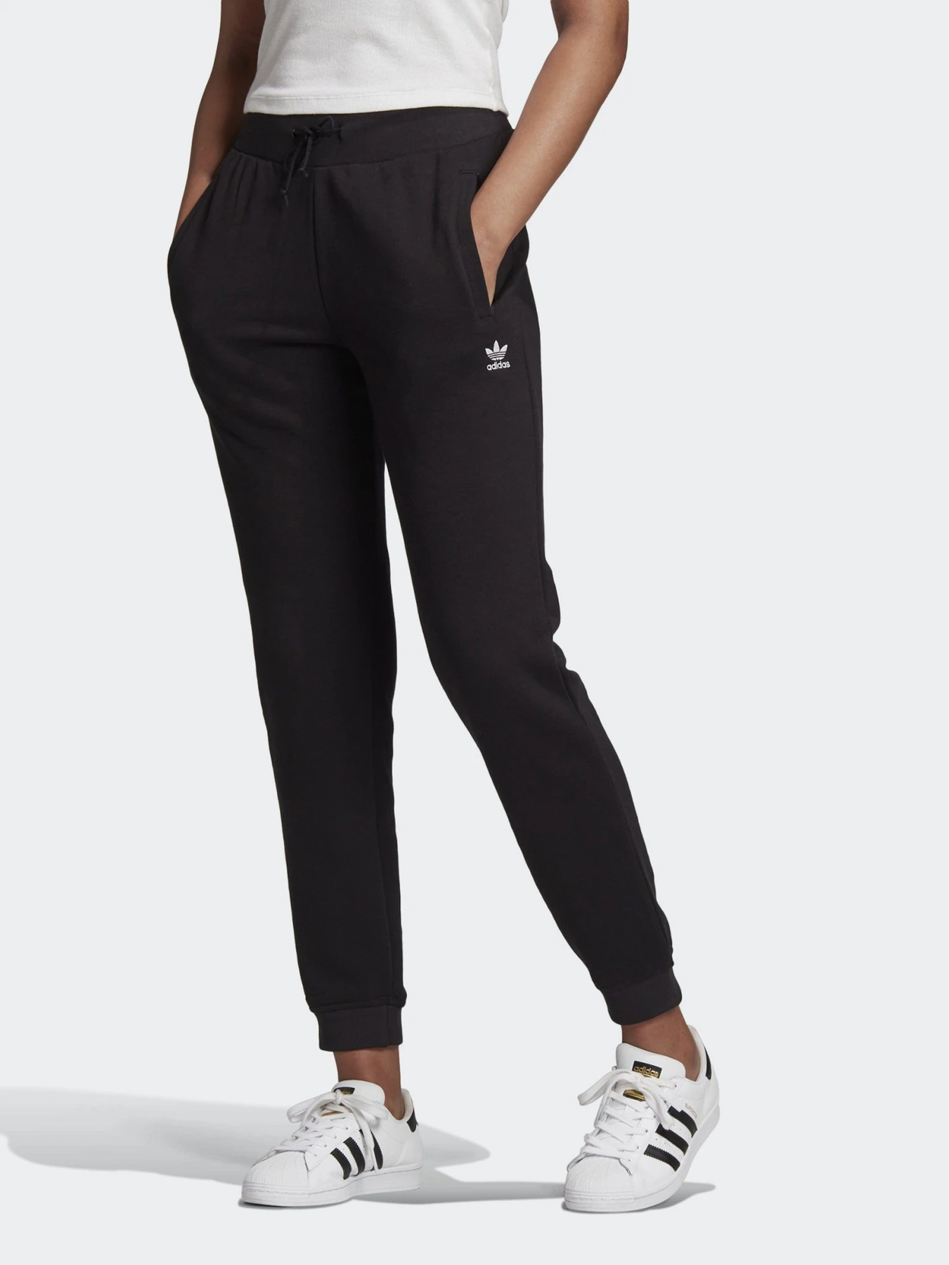 Брюки Adidas Trefoil Originals модель GD4296 Брюки Adidas Trefoil Originals модель GD4296 Фото
