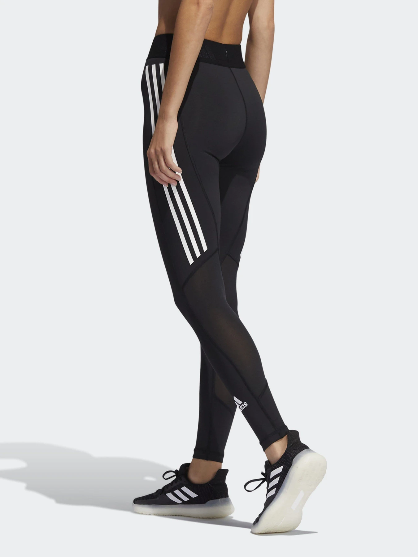 Брюки Adidas TECHFIT 3-STRIPES модель GL0685 Брюки Adidas TECHFIT 3-STRIPES модель GL0685 Фото