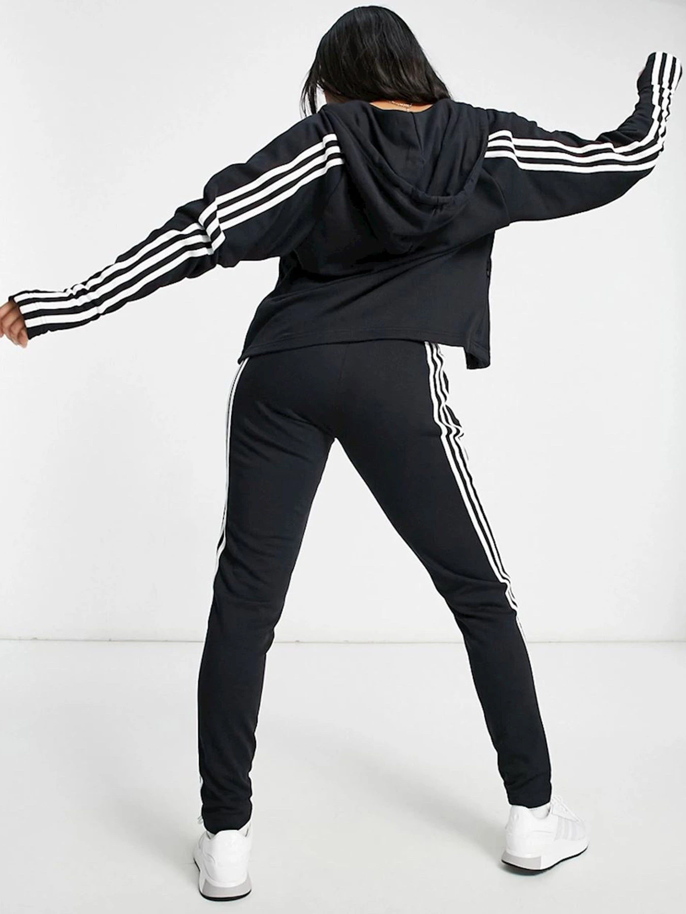 Костюмы Adidas SLIM модель GL9488 Фото