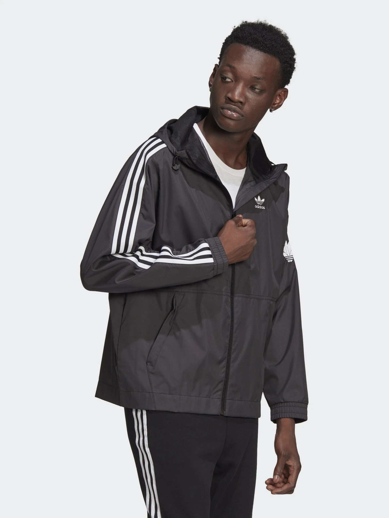 Куртки и дубленки Adidas ADICOLOR 3D TREFOIL модель GN3551 Куртки и дубленки Adidas ADICOLOR 3D TREFOIL модель GN3551 Фото