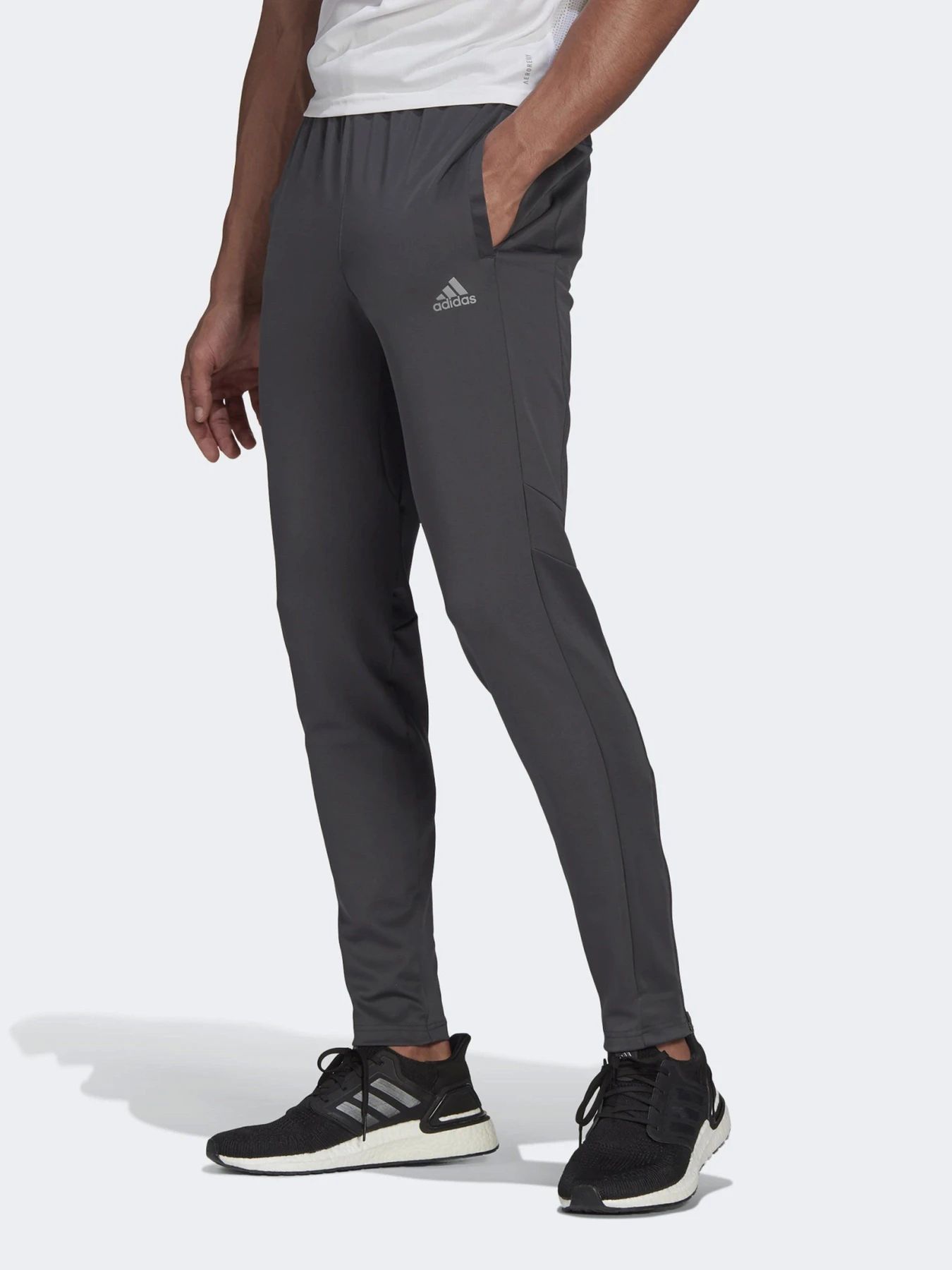 Брюки Adidas Own the Run Astro Performance модель GJ9947 Брюки Adidas Own the Run Astro Performance модель GJ9947 Фото