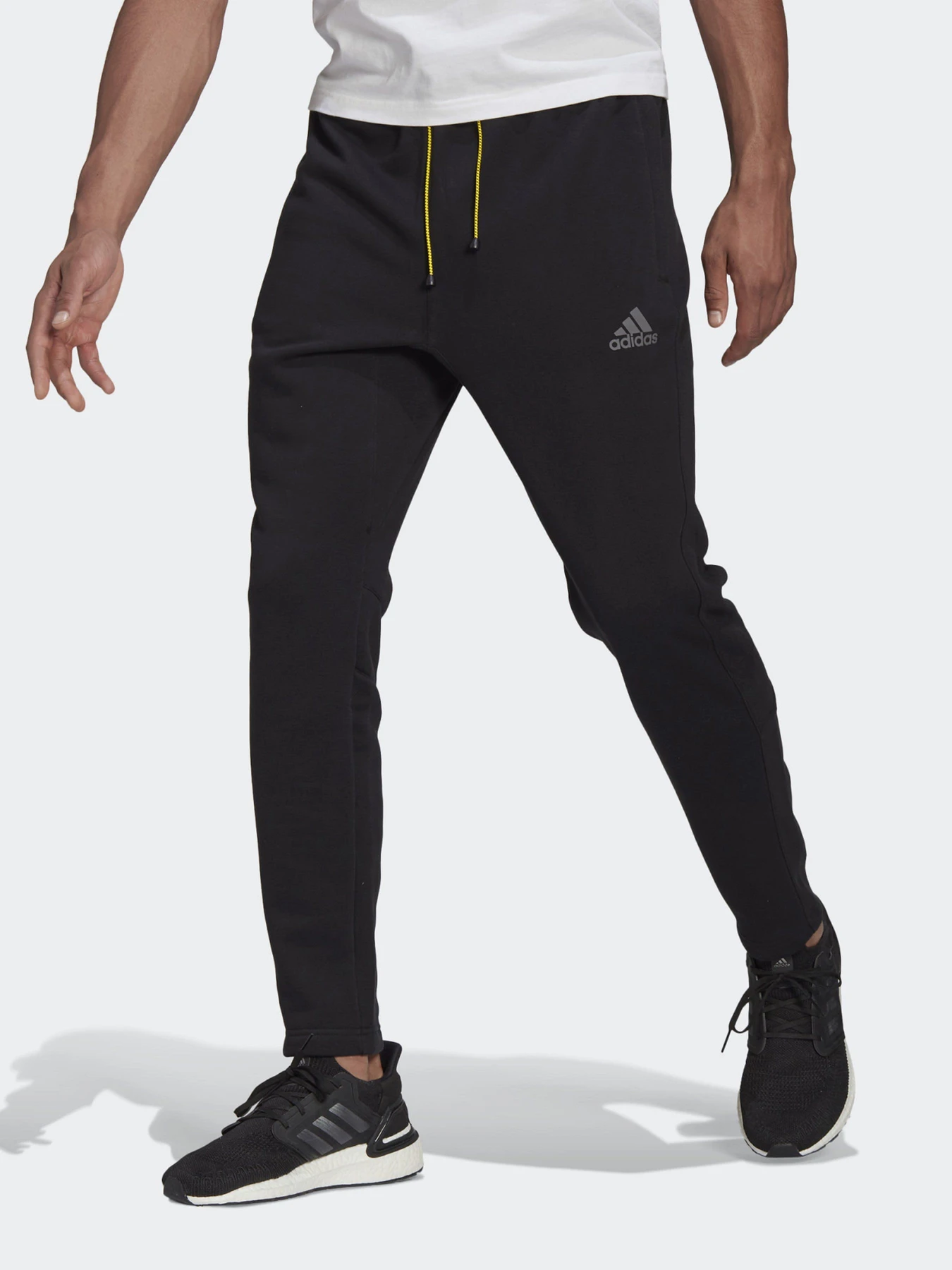 Брюки Adidas SPORTSWEAR TAPERED модель GL5694 Фото