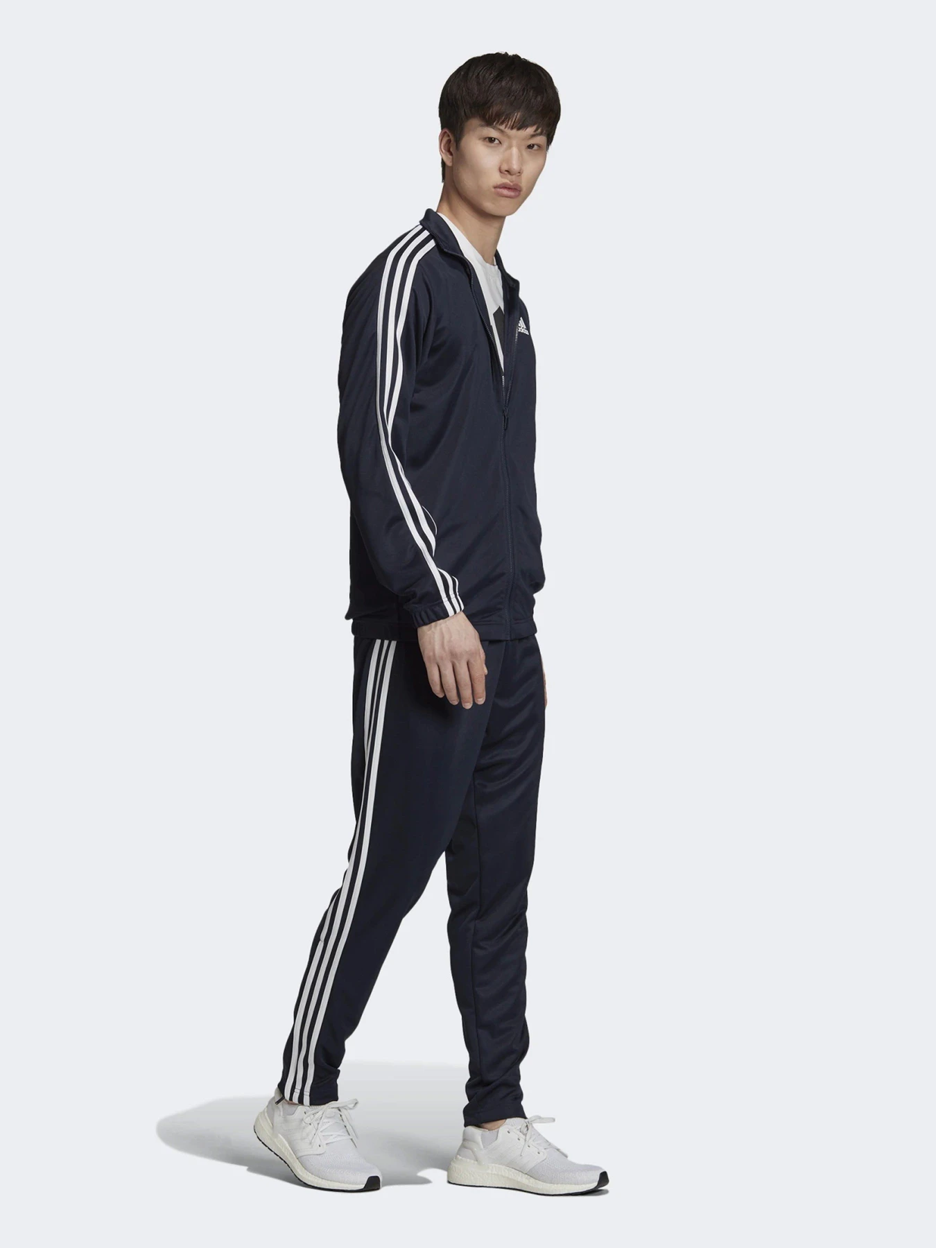 Костюмы Adidas ATHLETICS TIRO модель GC8735 Костюмы Adidas ATHLETICS TIRO модель GC8735 Фото