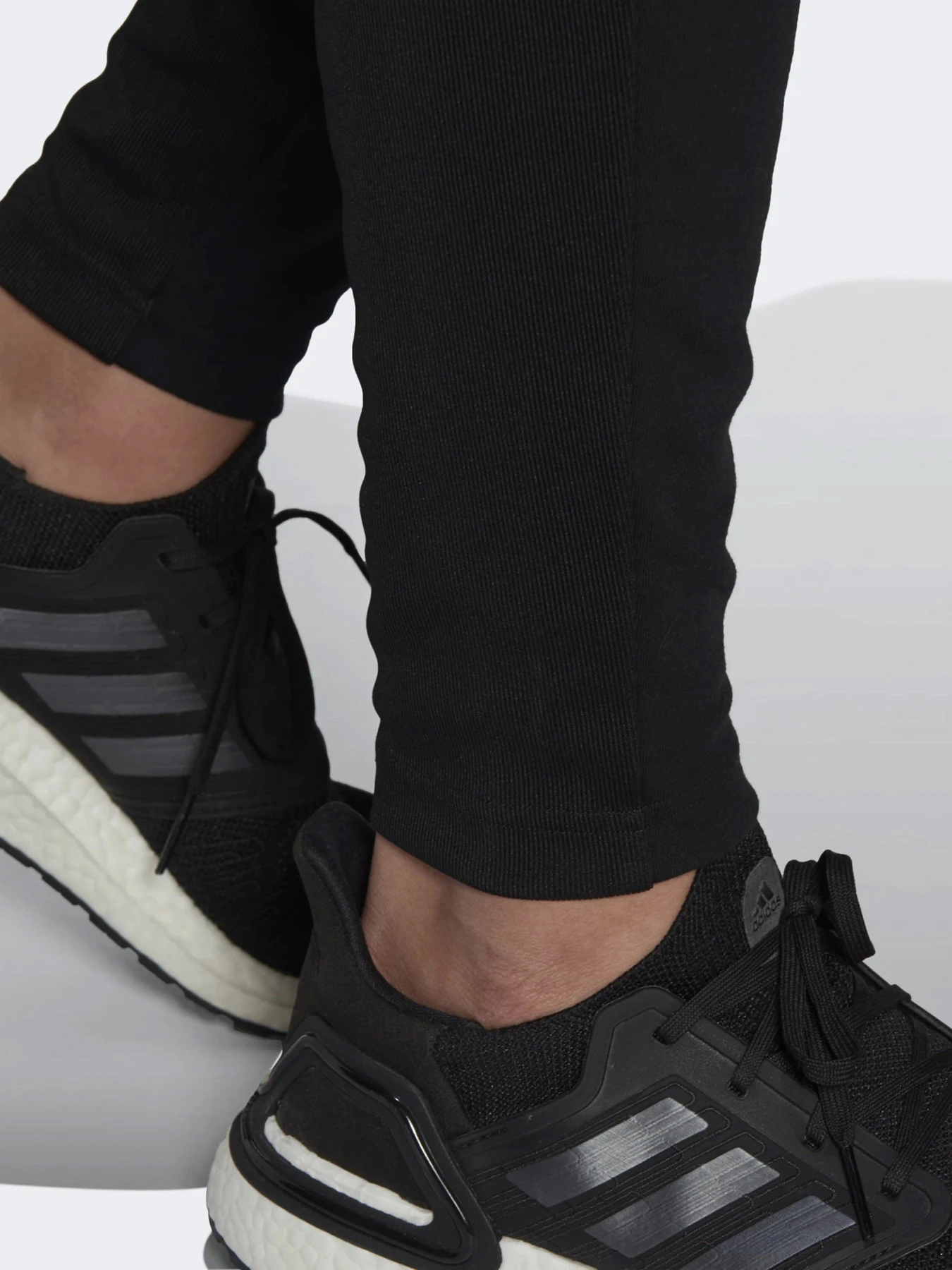 Костюмы Adidas SPORTSWEAR модель GM3827 Фото