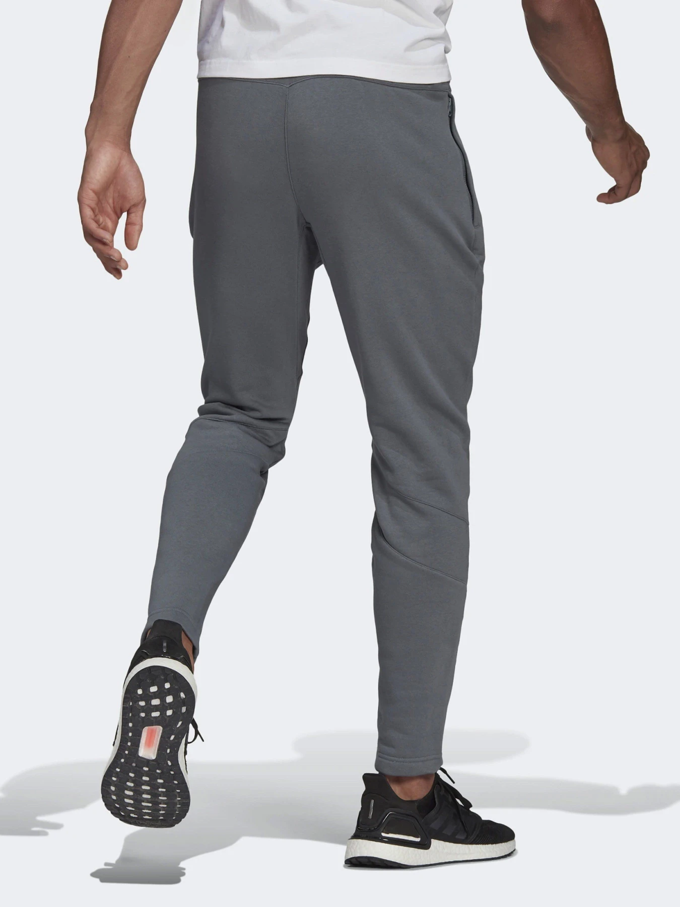 Брюки Adidas SPORTSWEAR TAPERED модель GM6505 Фото
