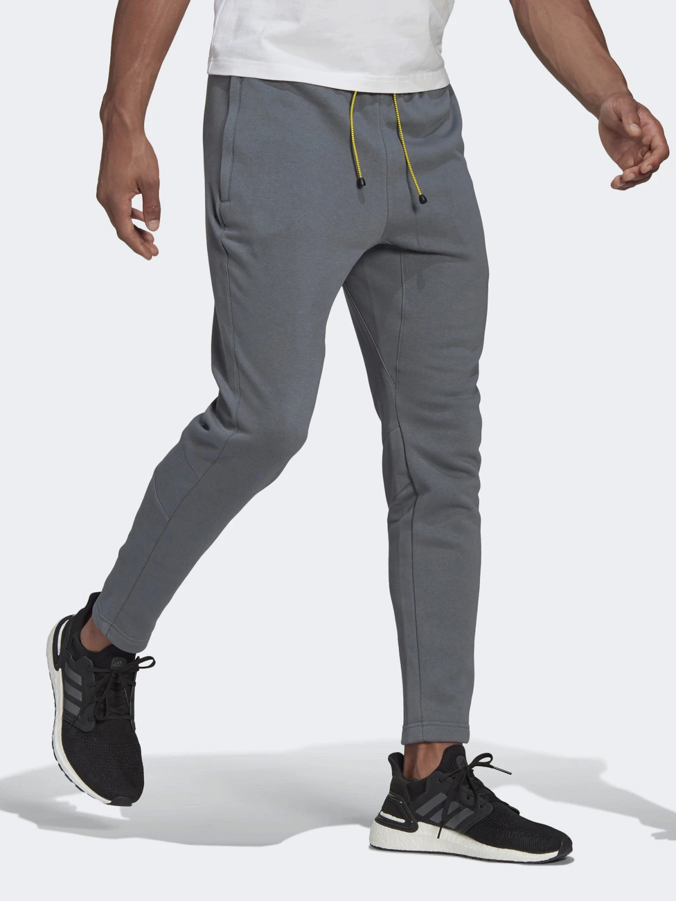 Брюки Adidas SPORTSWEAR TAPERED модель GM6505 Фото