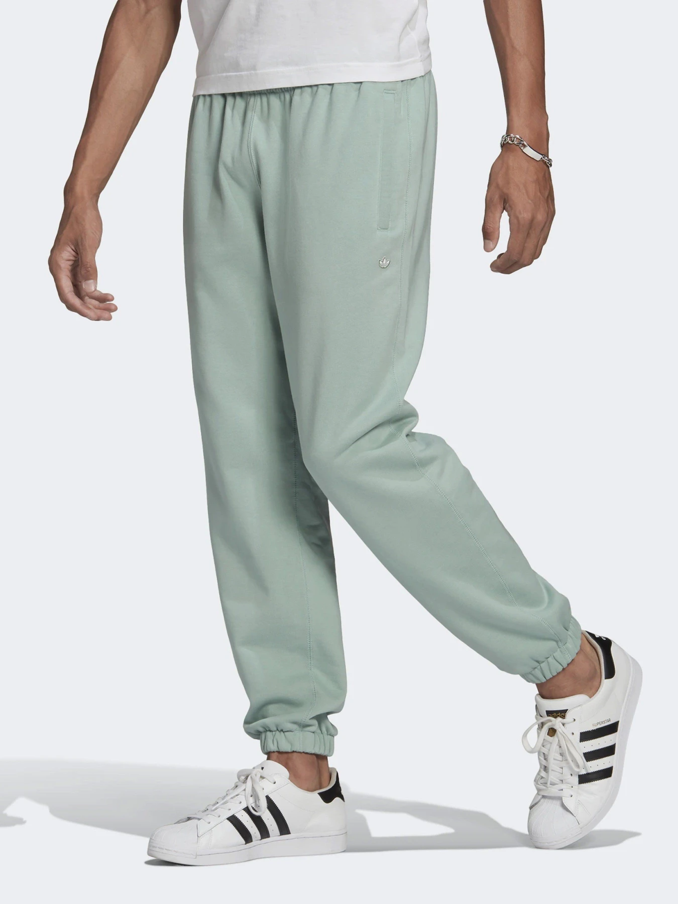Брюки Adidas Adicolor Premium модель GN3368 Брюки Adidas Adicolor Premium модель GN3368 Фото