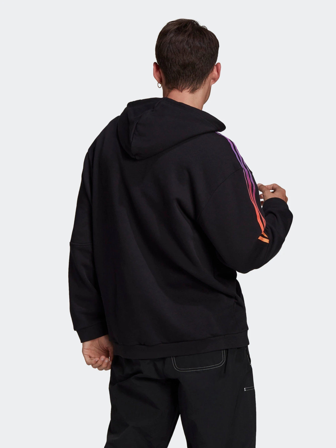 Худи и свитшоты Adidas TREFOIL ESSENTIALS модель GN2424 Фото