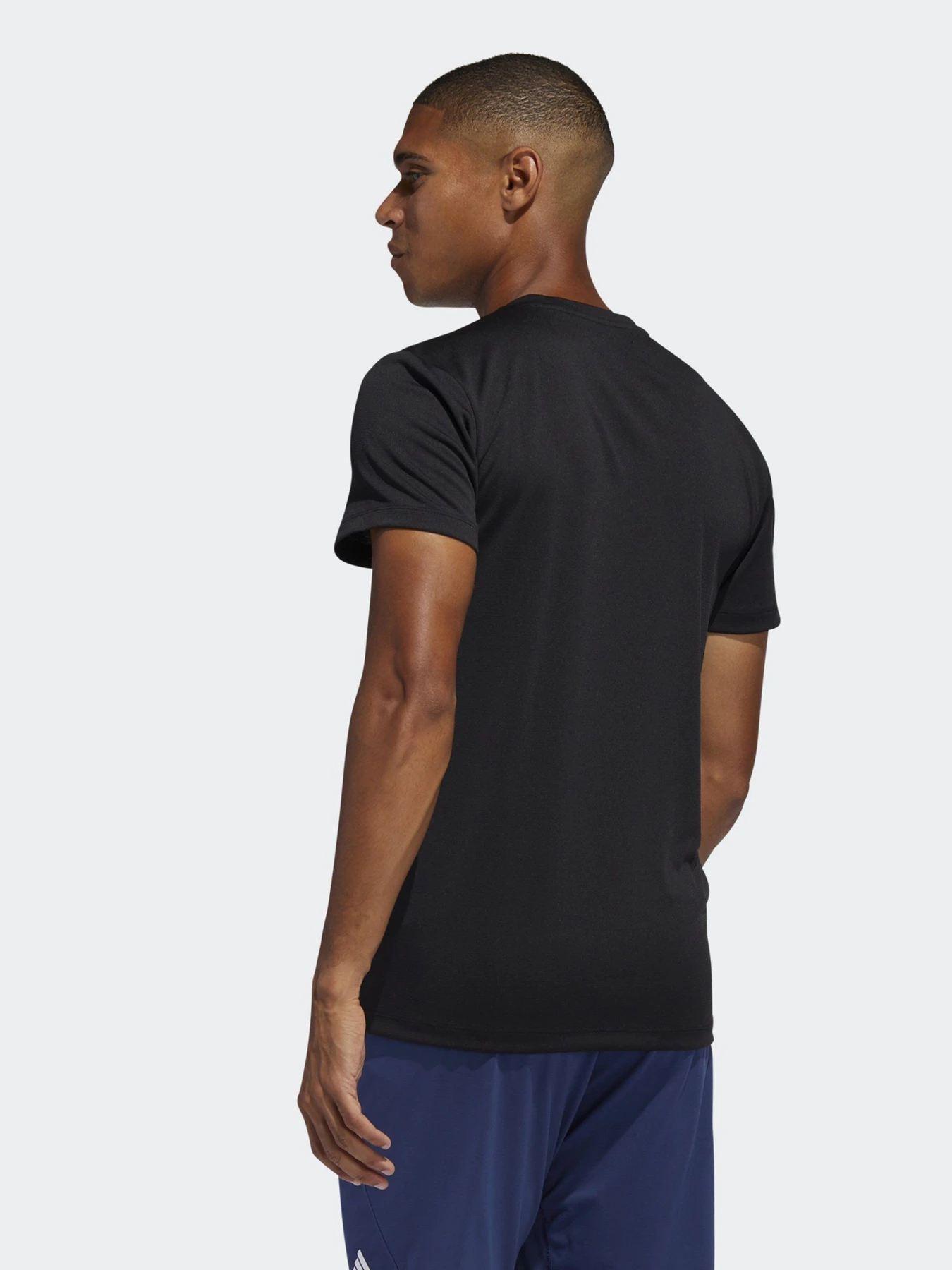 Футболки и поло Adidas AEROREADY 3-STRIPES модель FL4309 Футболки и поло Adidas AEROREADY 3-STRIPES модель FL4309 Фото