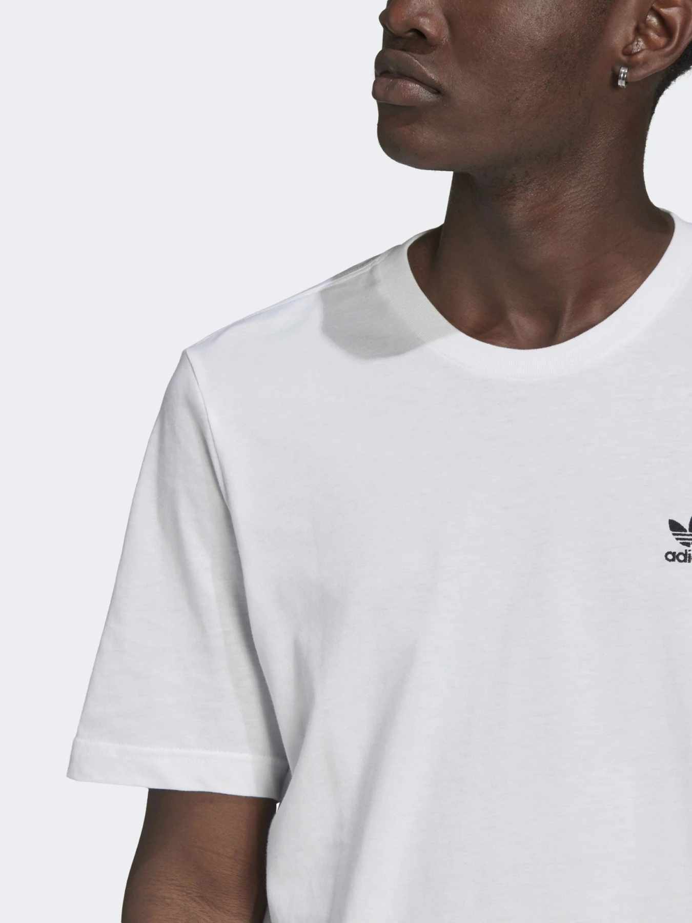 Футболки и поло Adidas Adicolor Essentials модель GN3415 Футболки и поло Adidas Adicolor Essentials модель GN3415 Фото
