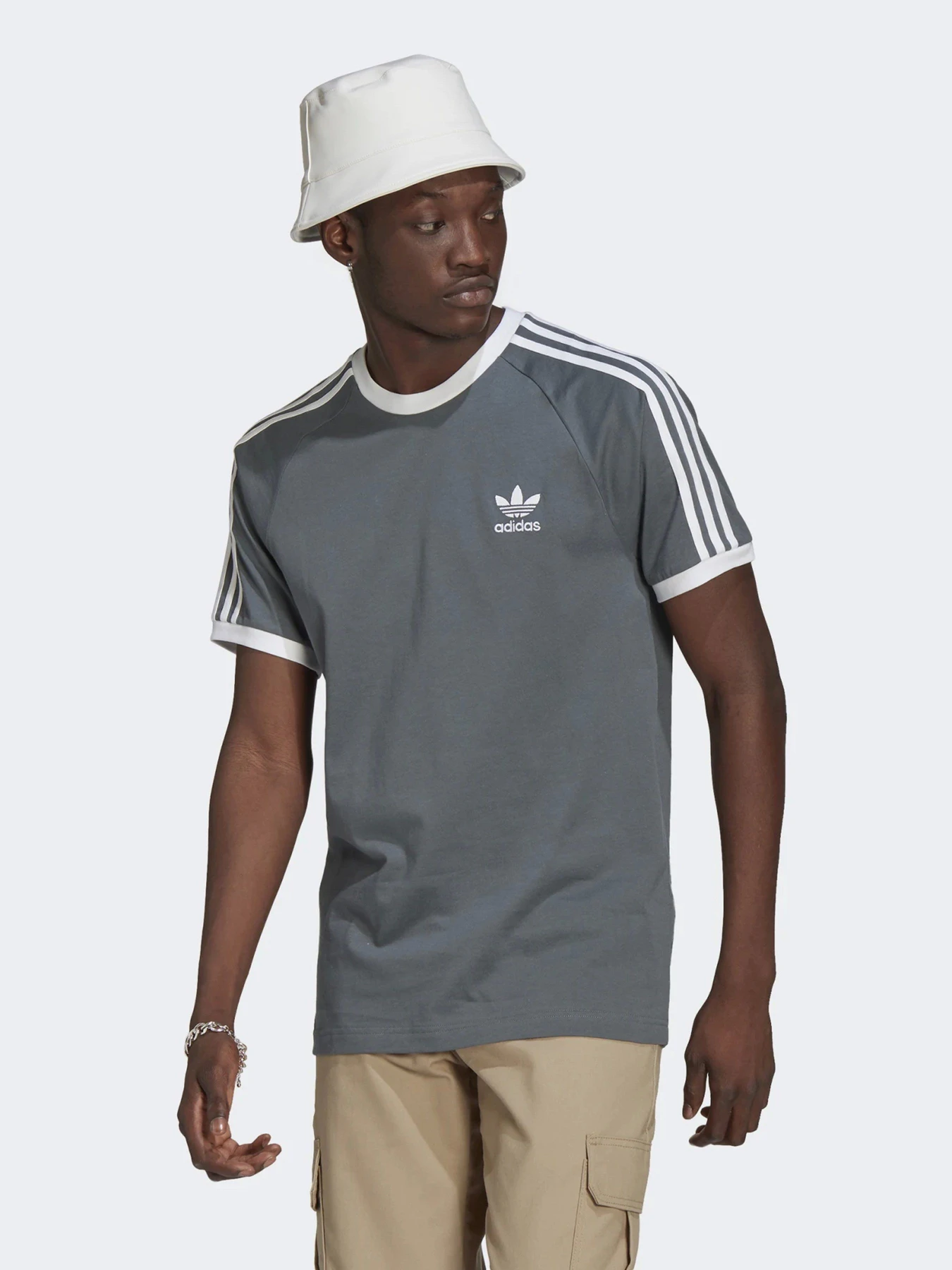 Футболки и поло Adidas ADICOLOR CLASSICS 3-STRIPES модель GN3500 Футболки и поло Adidas ADICOLOR CLASSICS 3-STRIPES модель GN3500 Фото