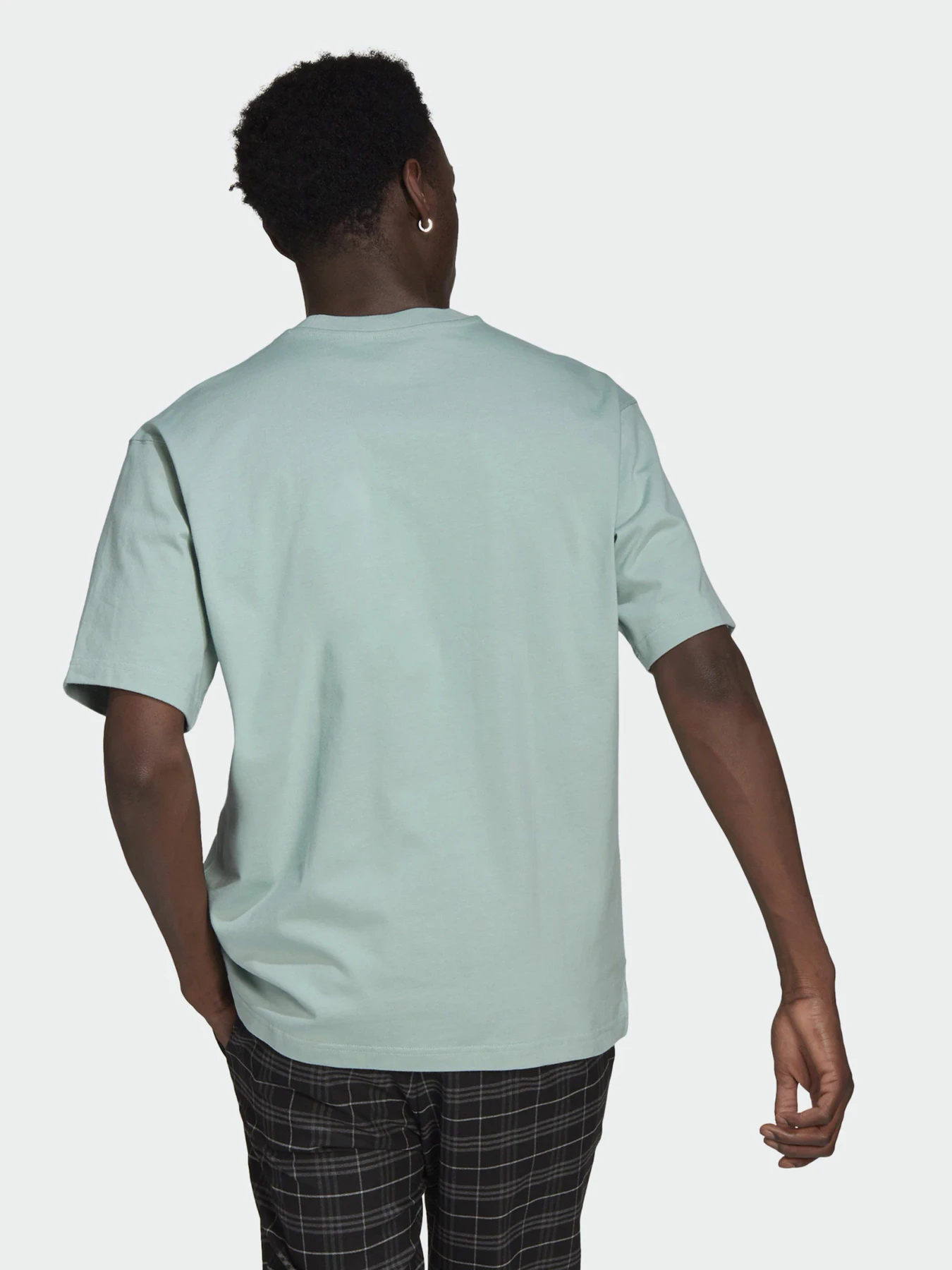 Футболки і поло Adidas Adicolor Premium модель GN3377 Футболки і поло Adidas Adicolor Premium модель GN3377 Фото