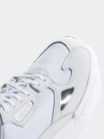 Кроссовки Adidas Falcon Originals модель B28128 Фото