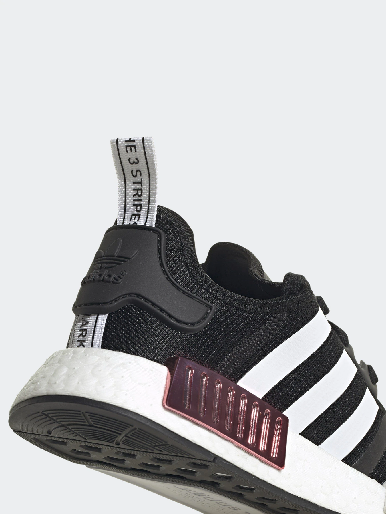 Кросівки Adidas NMD_R1 Originals модель FY3771 Кросівки Adidas NMD_R1 Originals модель FY3771 Фото