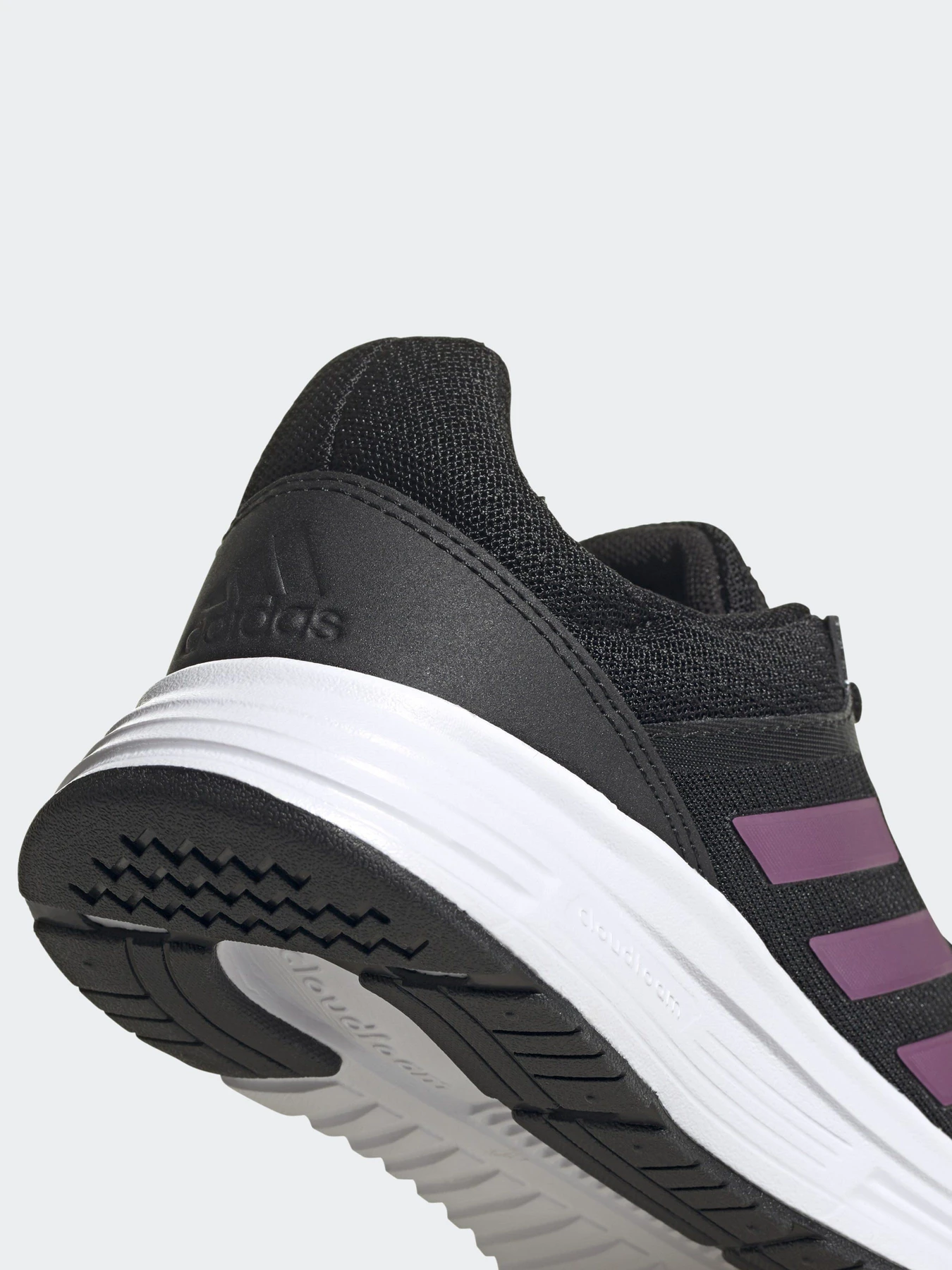 Кроссовки Adidas Galaxy 5 модель FY6743 Фото