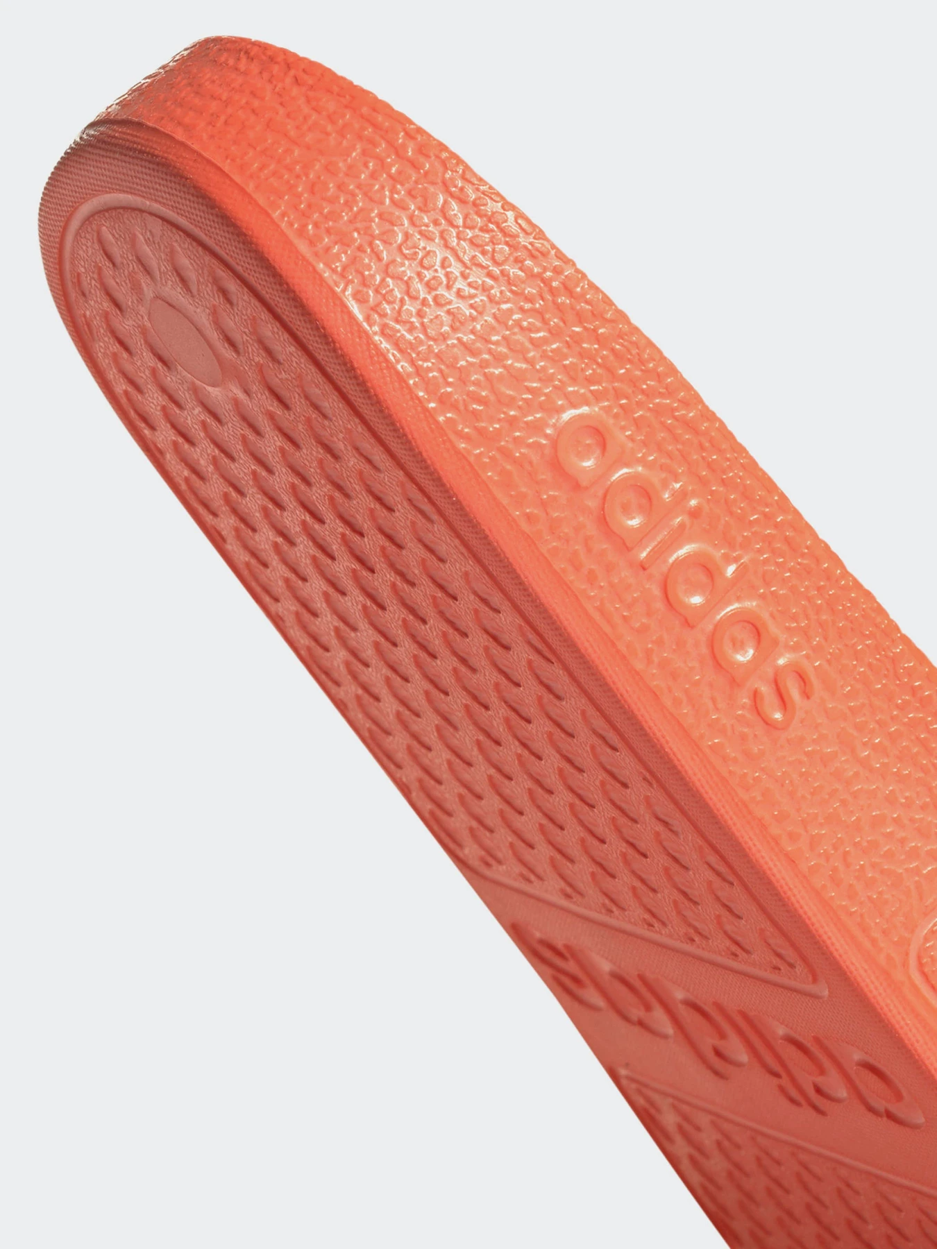 Шлёпанцы Adidas ADILETTE AQUA модель FY8096 Шлёпанцы Adidas ADILETTE AQUA модель FY8096 Фото