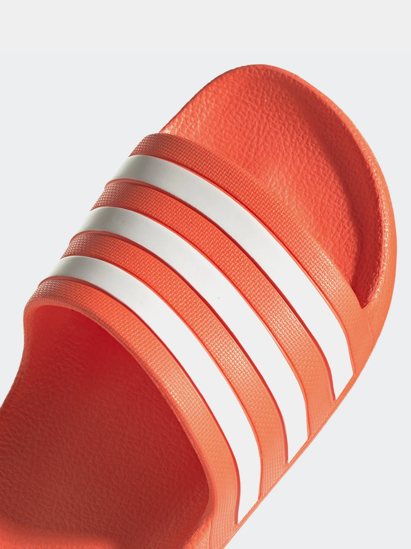 Шлёпанцы Adidas ADILETTE AQUA модель FY8096 Шлёпанцы Adidas ADILETTE AQUA модель FY8096 Фото