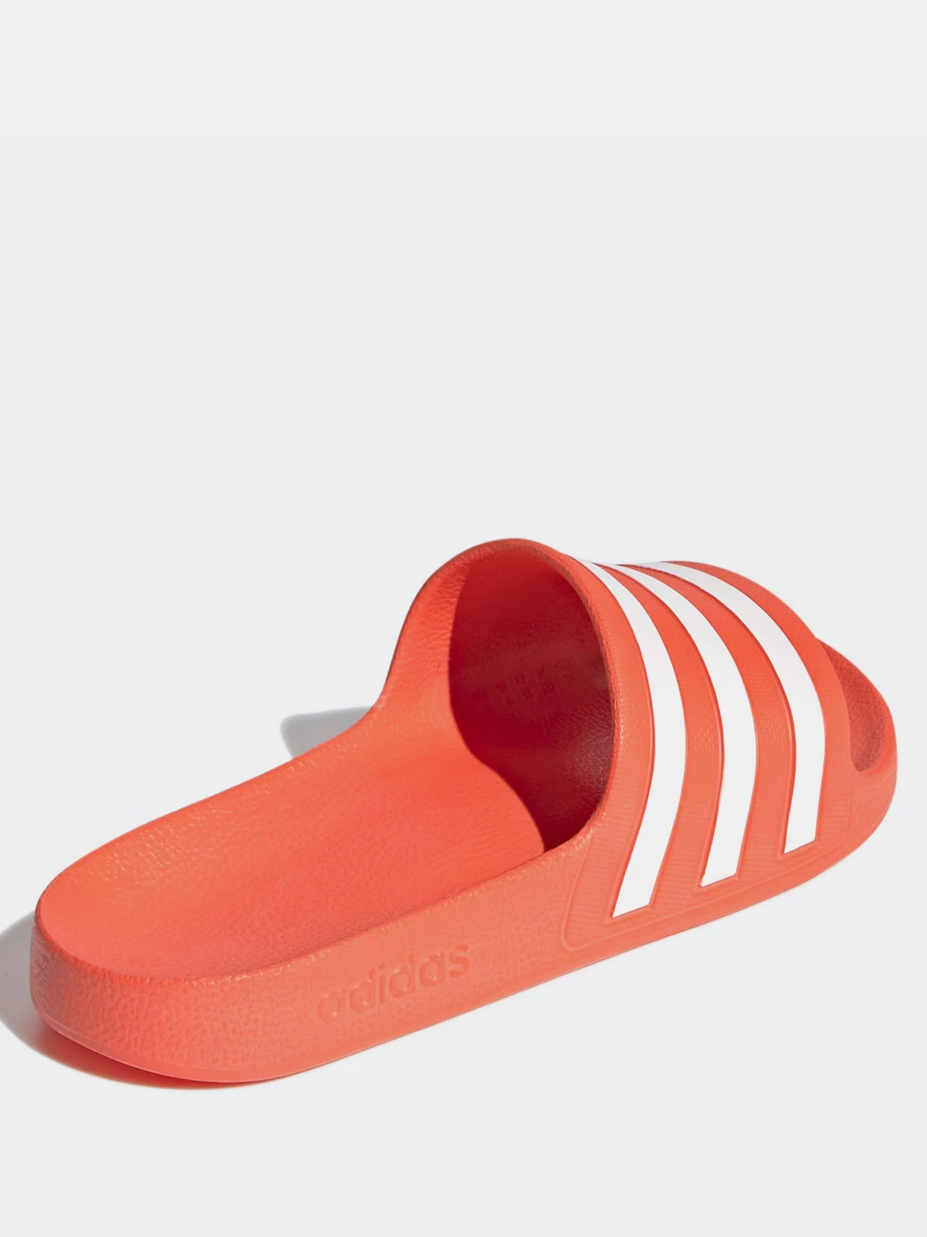 Шлёпанцы Adidas ADILETTE AQUA модель FY8096 Шлёпанцы Adidas ADILETTE AQUA модель FY8096 Фото