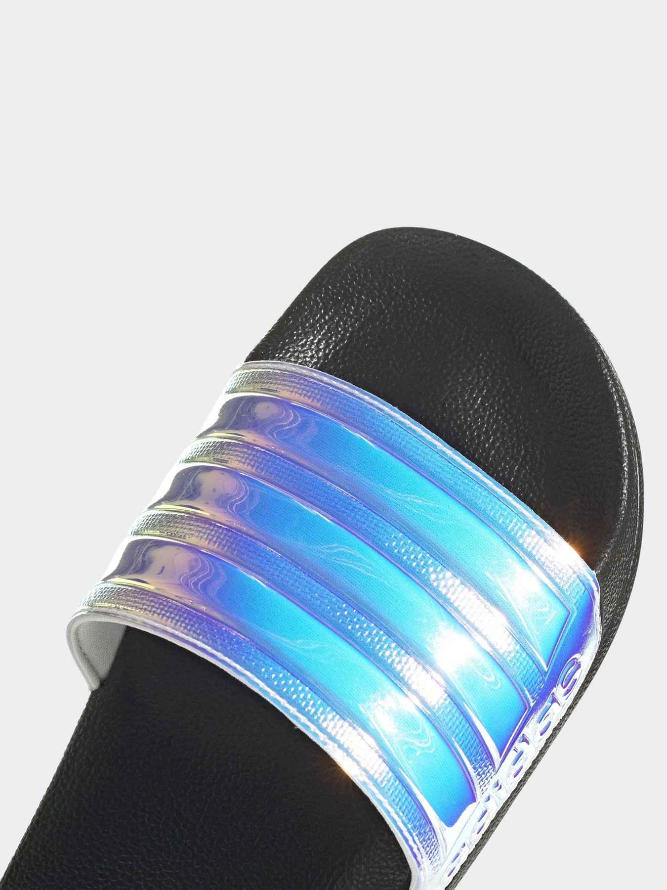 Шльопанці Adidas ADILETTE SHOWER модель FY8178 Шльопанці Adidas ADILETTE SHOWER модель FY8178 Фото