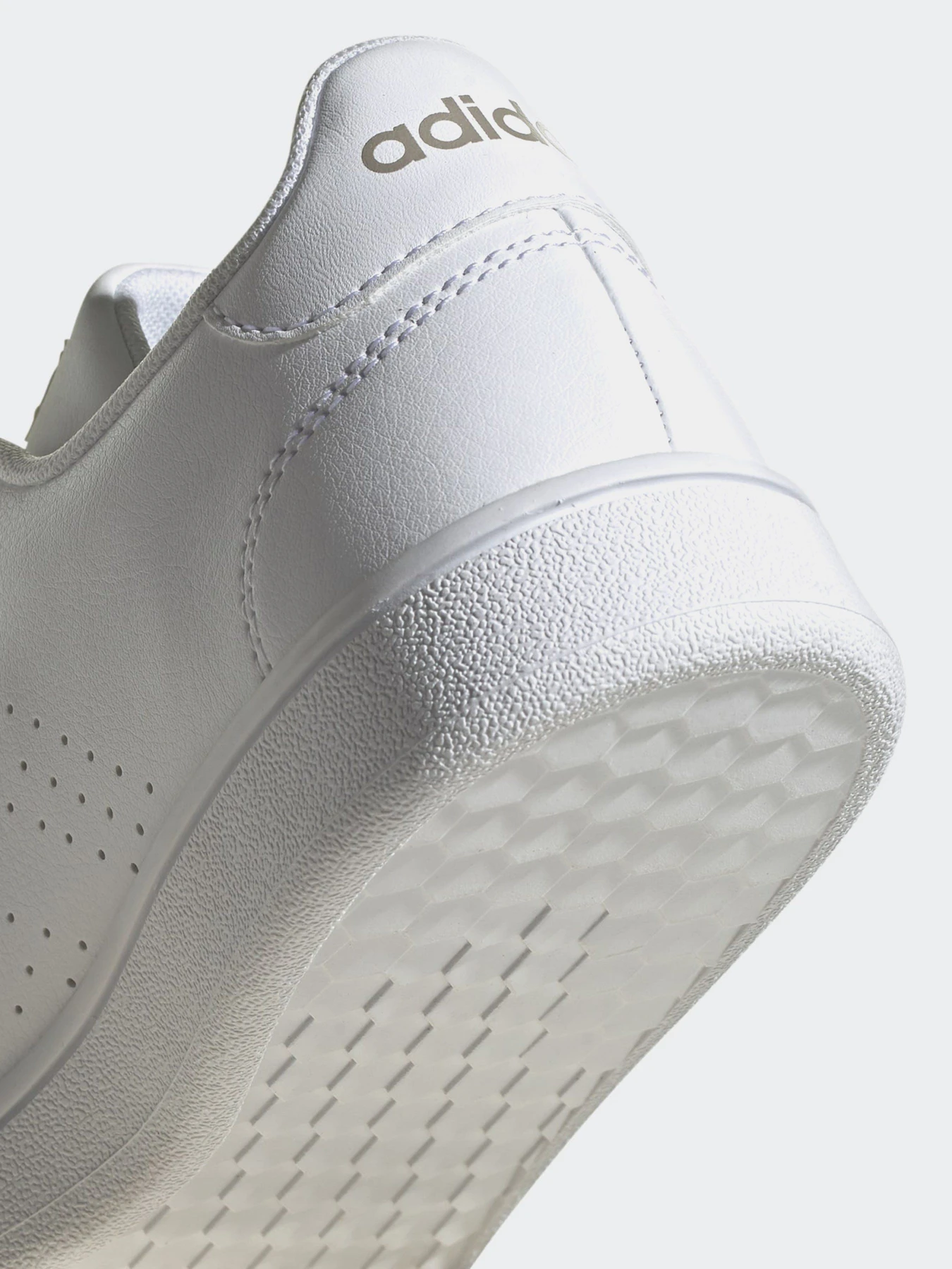 Кеди Adidas ADVANTAGE BASE модель FY8824 Фото