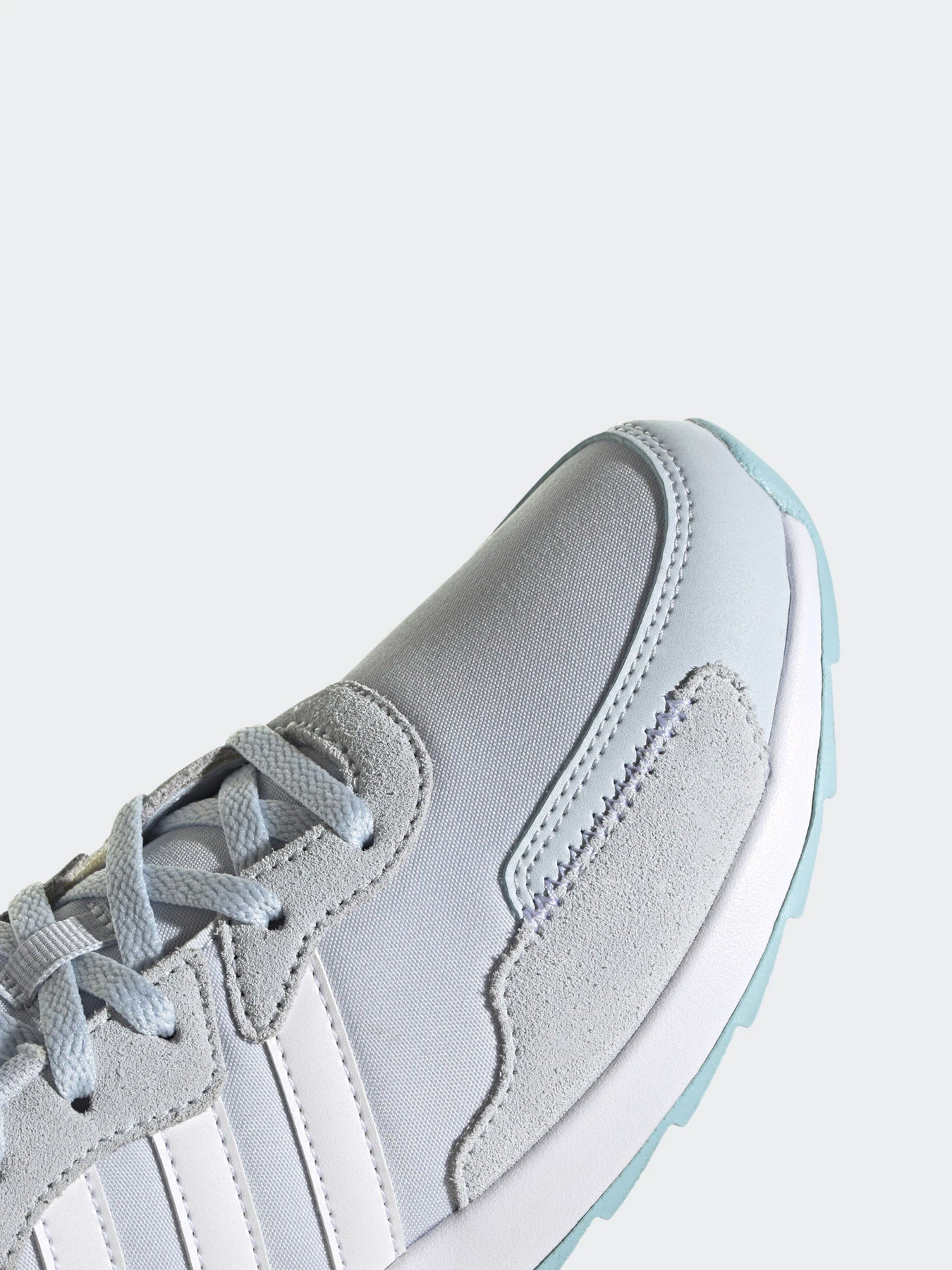 Кроссовки Adidas Retrorun модель FZ2217 Фото