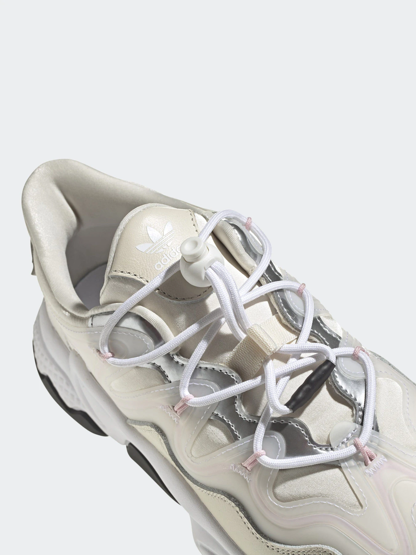 Кроссовки Adidas OZWEEGO PLUS W модель G55589 Фото