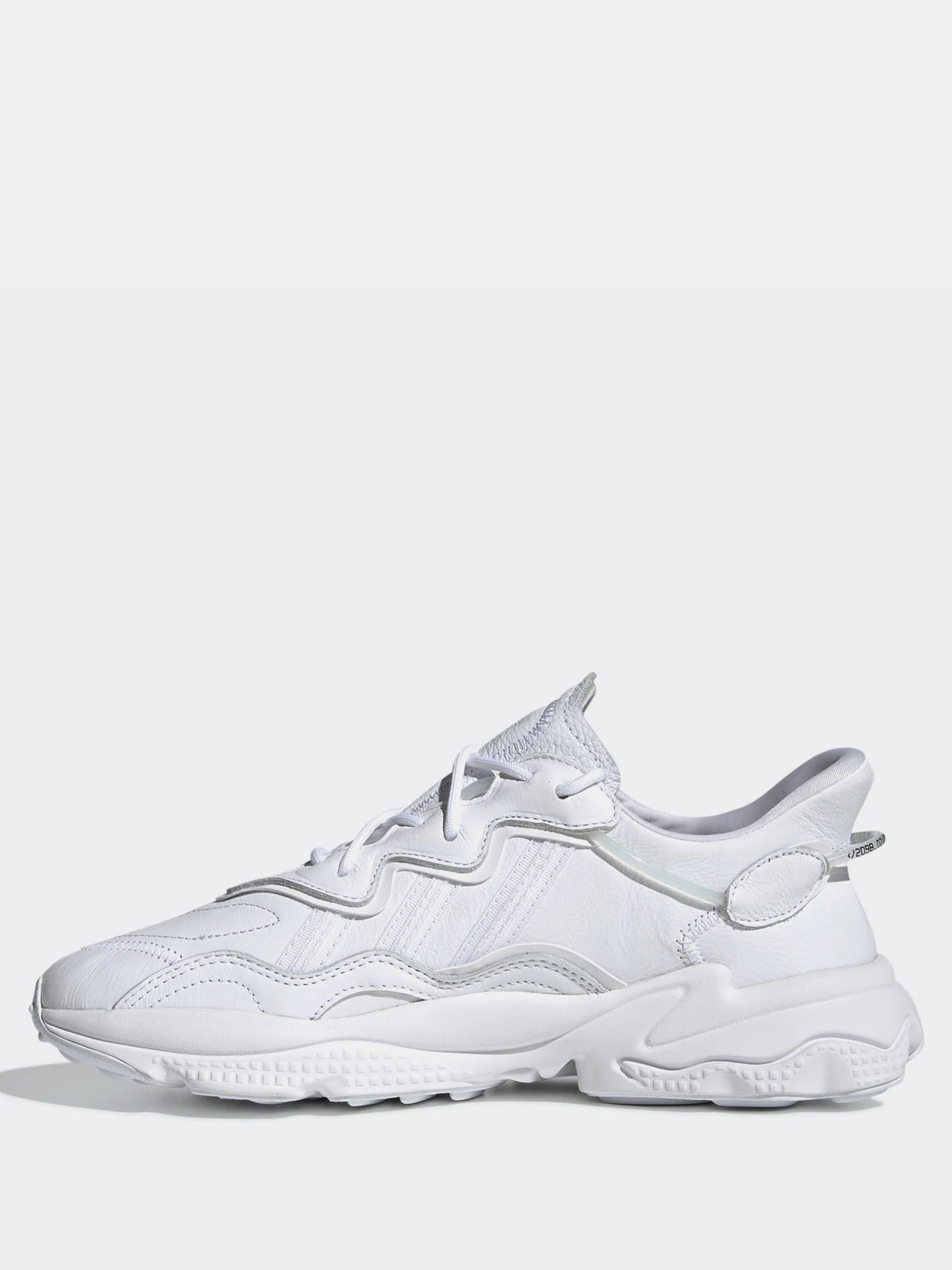 Кроссовки Adidas OZWEEGO модель EE5704 Кроссовки Adidas OZWEEGO модель EE5704 Фото