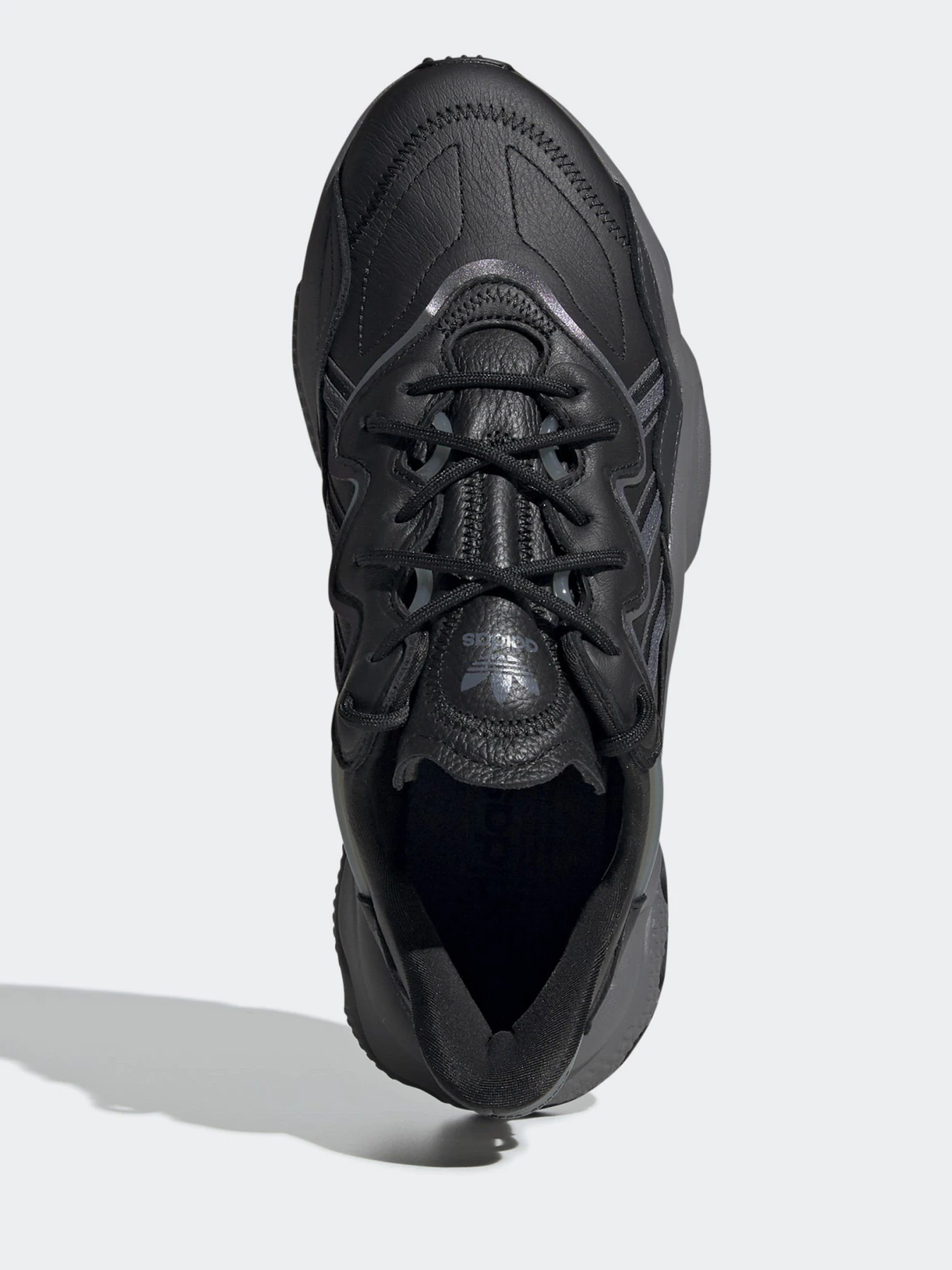 Кроссовки Adidas OZWEEGO модель EE7004 Фото