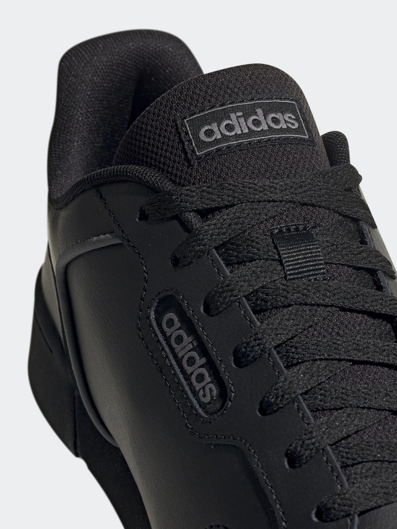 Кеды Adidas Roguera Performance модель EG2659 Кеды Adidas Roguera Performance модель EG2659 Фото